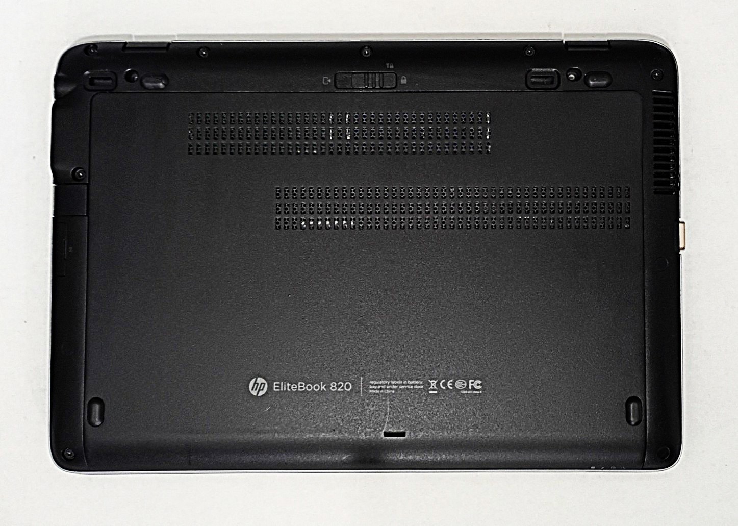 HP 12.5” 820 G1 i5 1.9GHZ 2.9GHZ TB 8GB RAM 240GB SSD BKLIT KB DP BT W 11 PRO