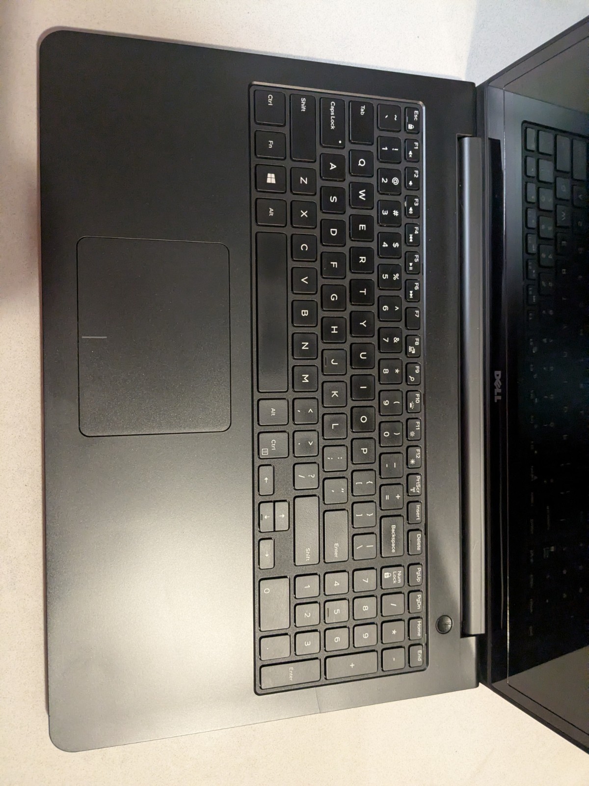 Dell Inspiron 5447 Laptop 15.6″ i7-4510U 2.00GHz 8GB 1TB HDD Win 8.1