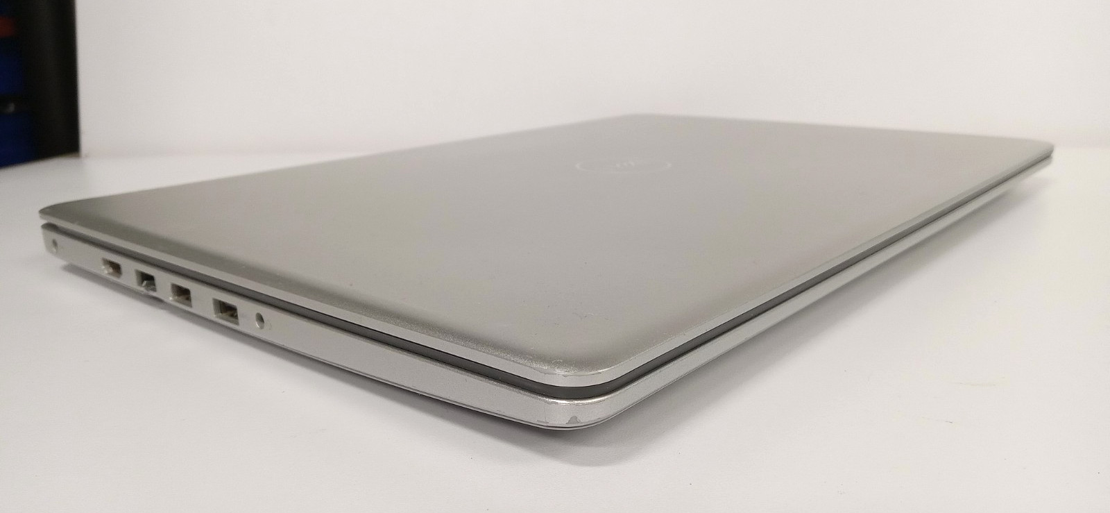 Dell Inspiron 5594 15.6″ Laptop (512GB SSD, i7 10th, 8GB) – Full Function, *COND