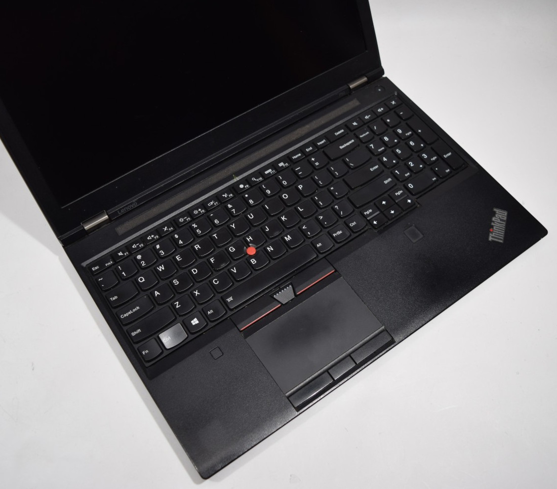 Lenovo ThinkPad P50 15″ Black NO RAM NO SSD *FOR PARTS*