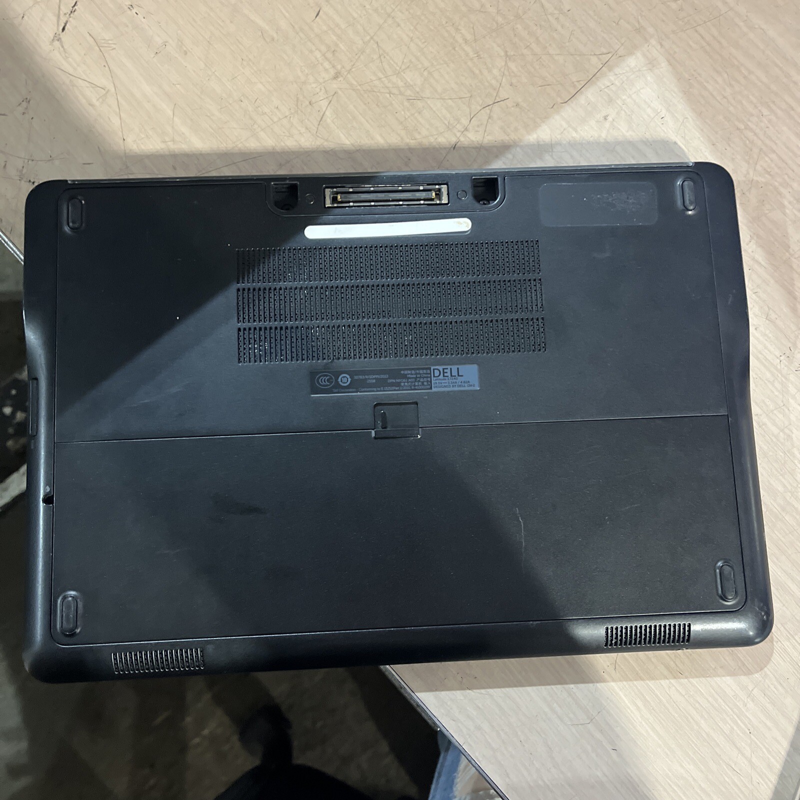 DELL LATITUDE E7240 INTEL CORE I5-4210U 1.70GHZ 8GB RAM NO HD