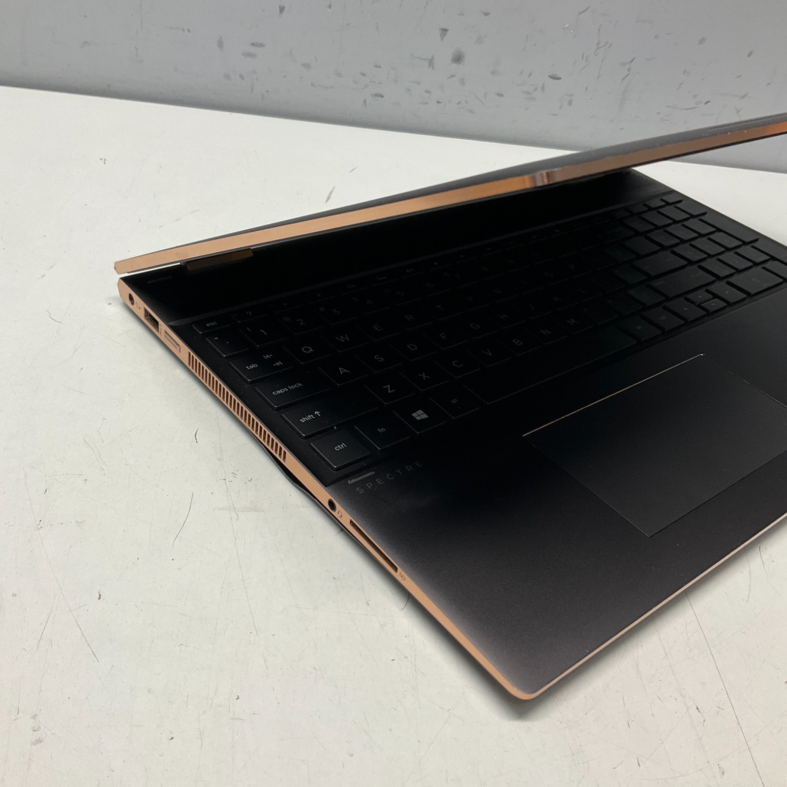 HP Spectre x360 15t-CH000 Laptop i7-8550U 8GB 256GB SSD Windows 11 Pro NO BATT