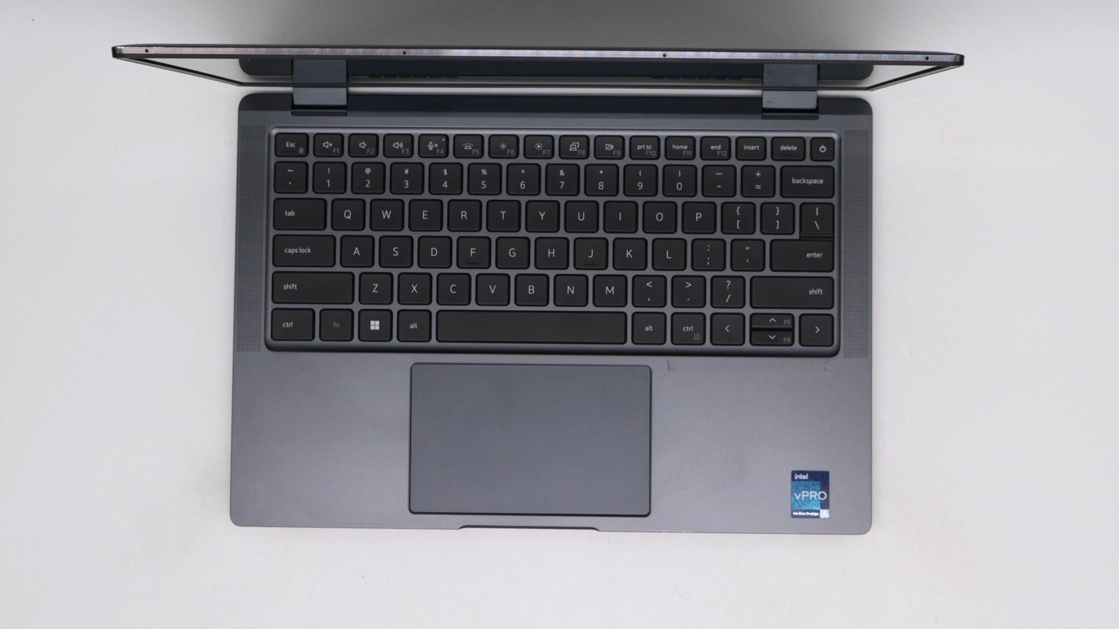 Dell Latitude 9430 14″ i7-1265u 32GB 1TB – Good