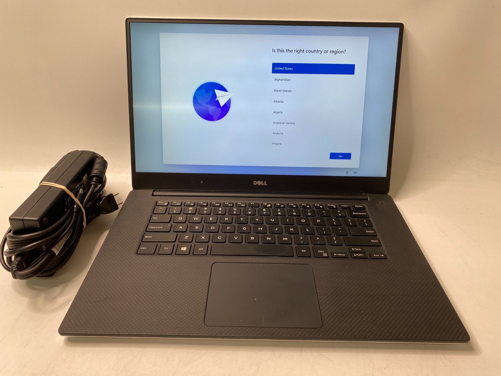 DELL Precision 5520 i7-7820HQ 32GB DDR4 512GB M.2 Quadro M1200 WIN11PRO – Pixels