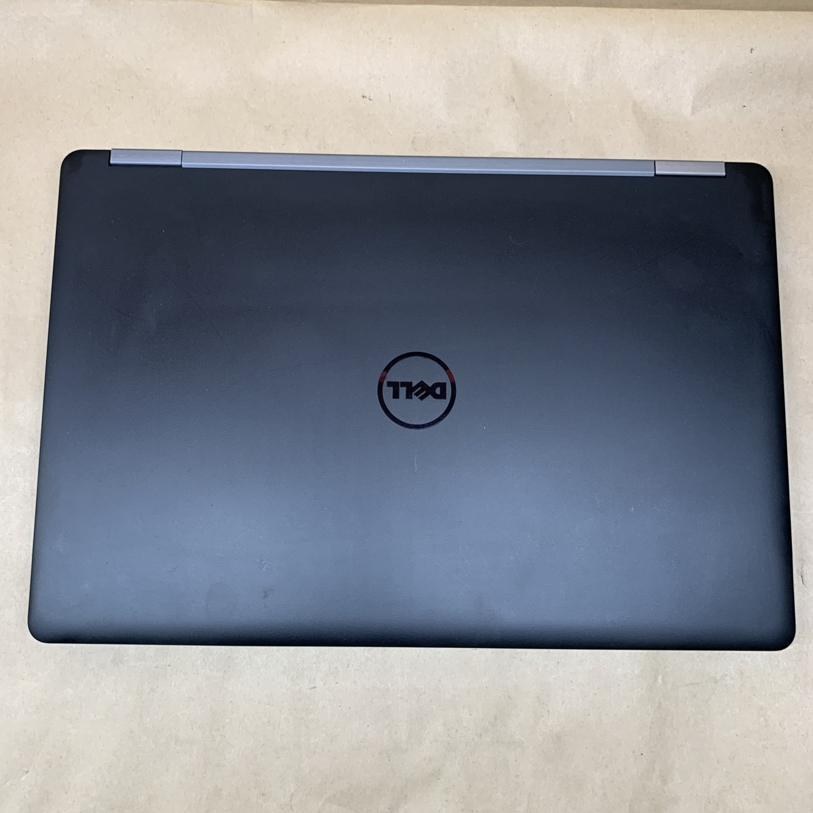 Dell Latitude E5570 i5-6440HQ@2.6GHz, 16GB RAM, No SSD, No OS