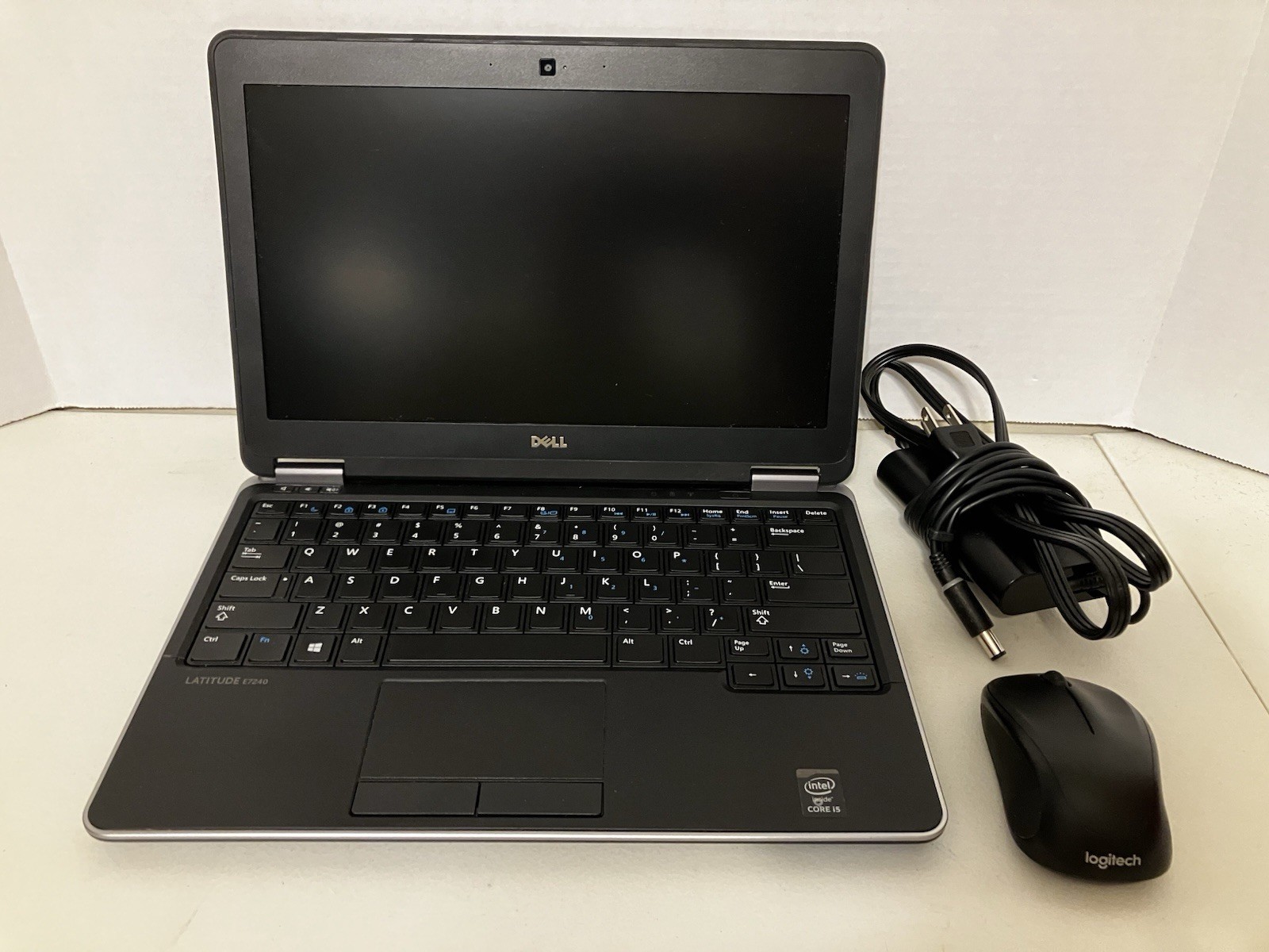 DELL LATITUDE E7240 Laptop i5-4300U 8 GB 256GB SSD *Dual-Boot* Win10 Pro Linux