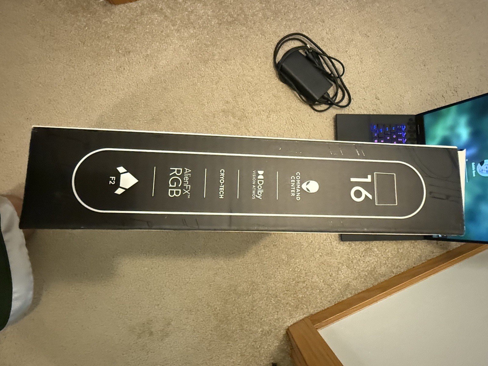 Alienware M16 R2 16″ QHD+ 240Hz Core Ultra 7 155H Laptop USED Ex. Cond. W/Box