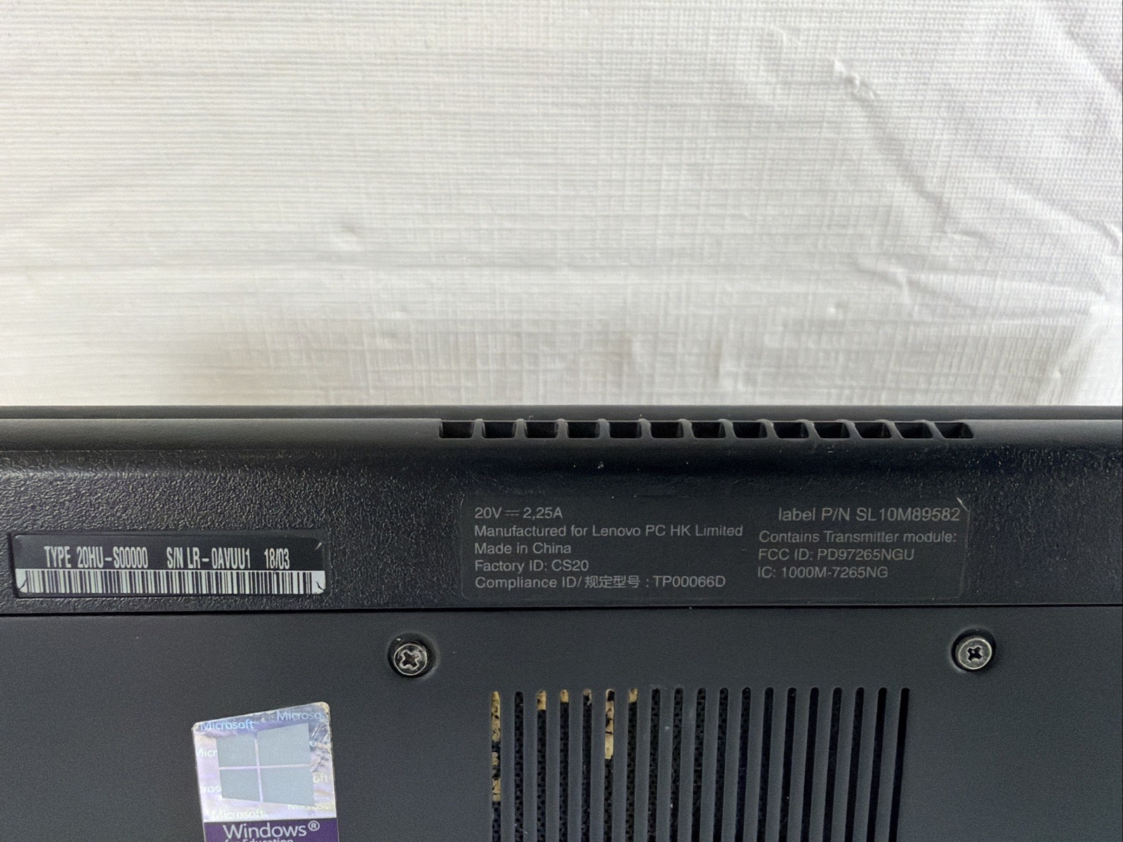 Lenovo ThinkPad Yoga 11E TOUCH Celeron N3450 1.10GHz 4GB NO HDD/OS – FRAME SPLIT