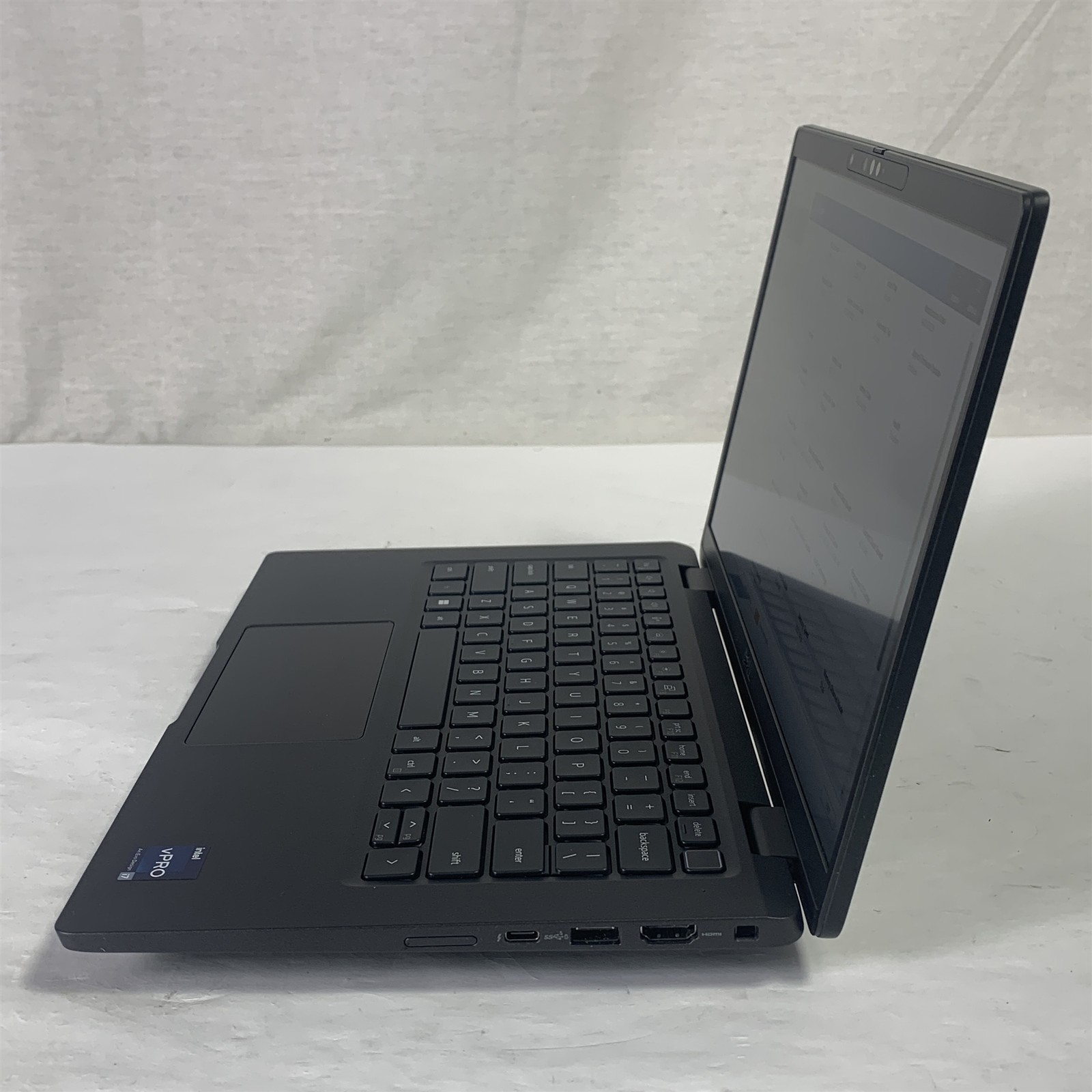 Dell Latitude 7330 13.3″ Laptop i7-1265U 1.8GHz 16GB 512GB NVMe SSD – Win 11
