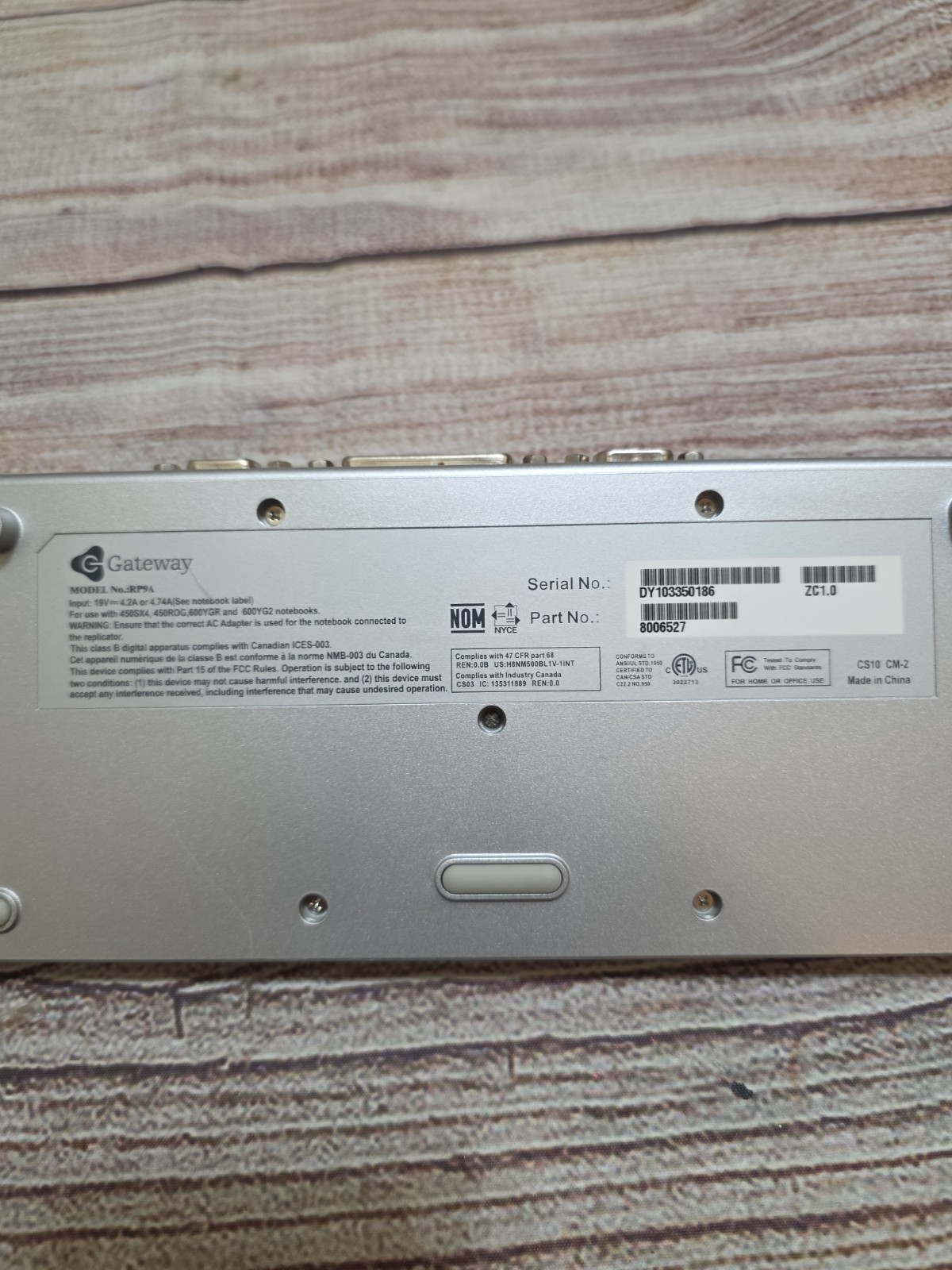 Gateway 450ROG 15in Screen Silver Laptop Computer CD/DVD RW Parts Only W Charger