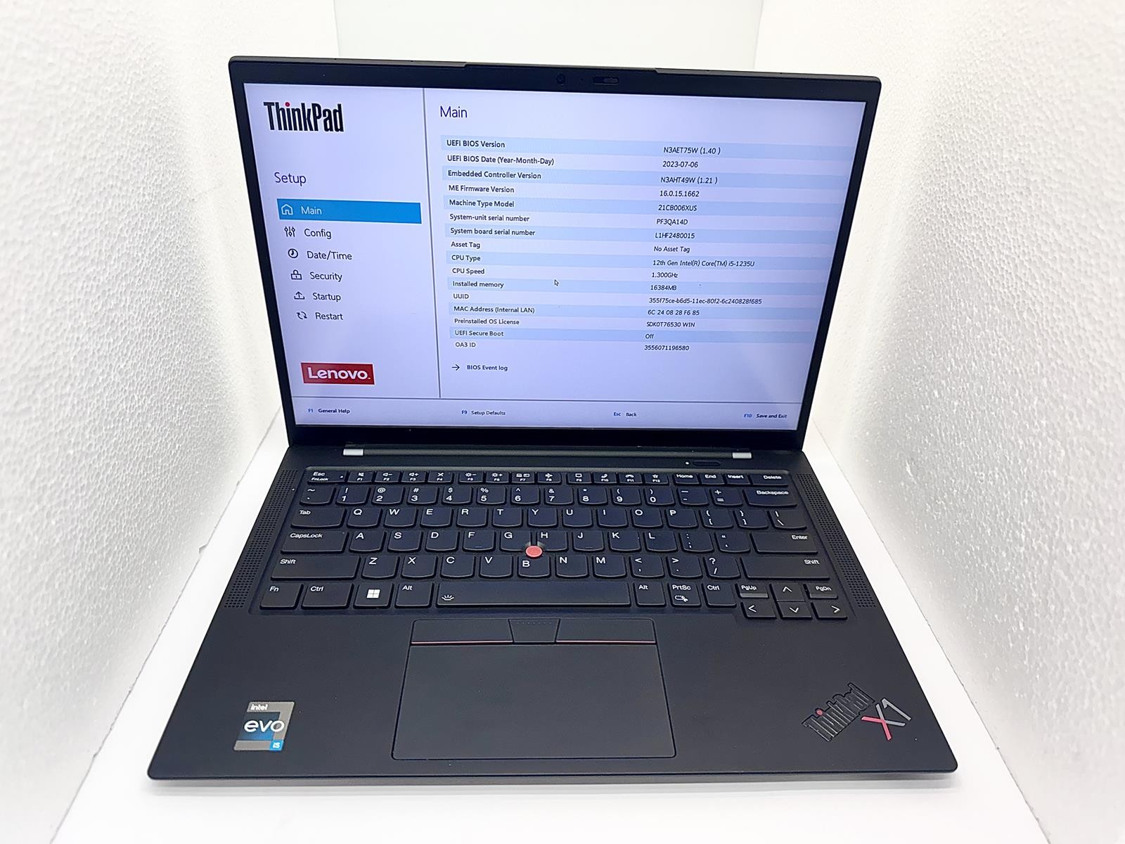 Lenovo ThinkPad X1 Carbon Gen 10, 12th Gen Intel Core i5-1235U, 16GB, 512GB
