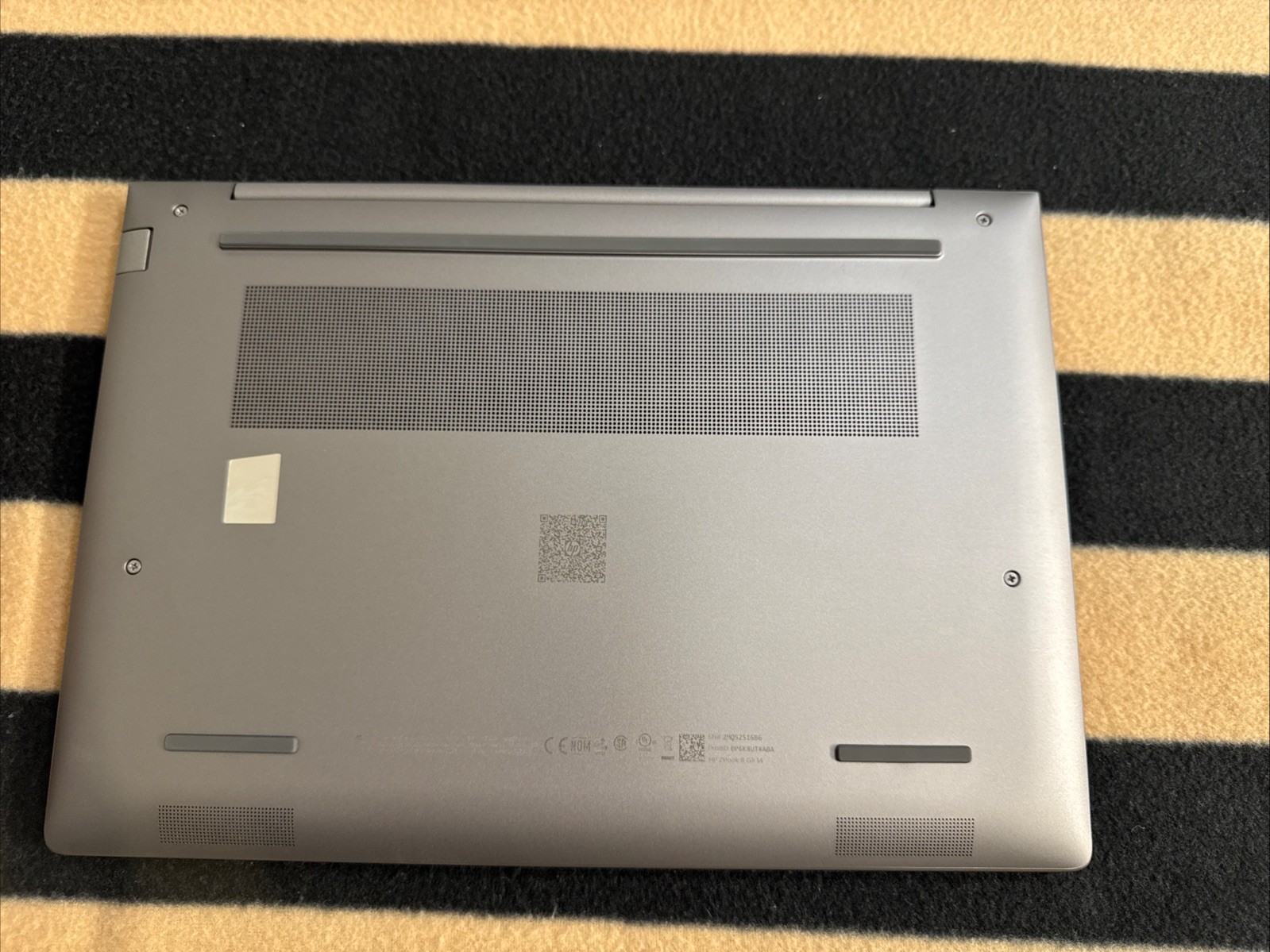 HP ZBook 8 G1i 14” Intel Ultra U7265H GHz 16GB RAM 512GBSSD HPCare Till Dec 2029