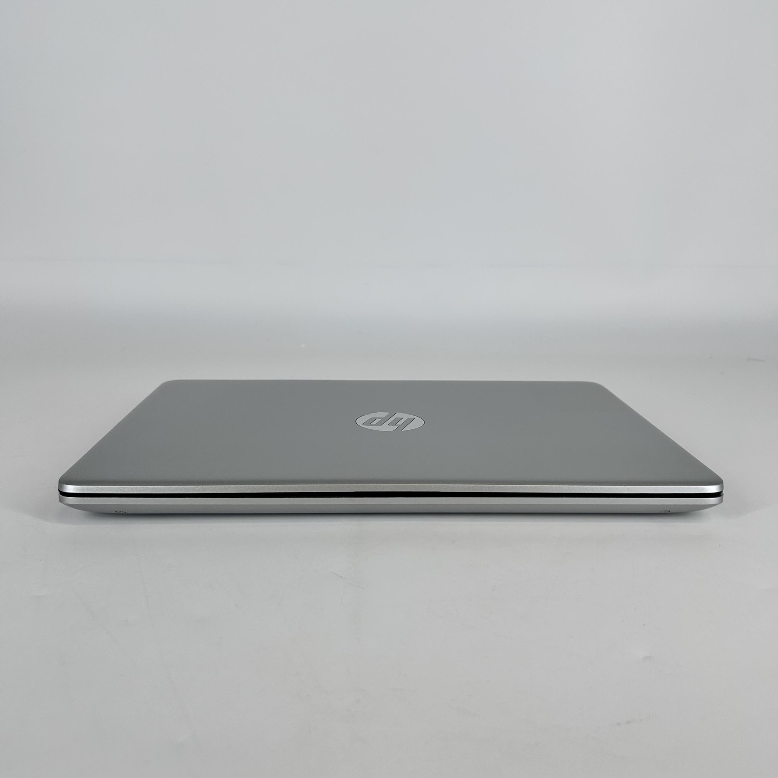 HP Notebook 14 HD TOUCH 2.6 GHz Ryzen 3 3200U 8GB 256GB SSD Good