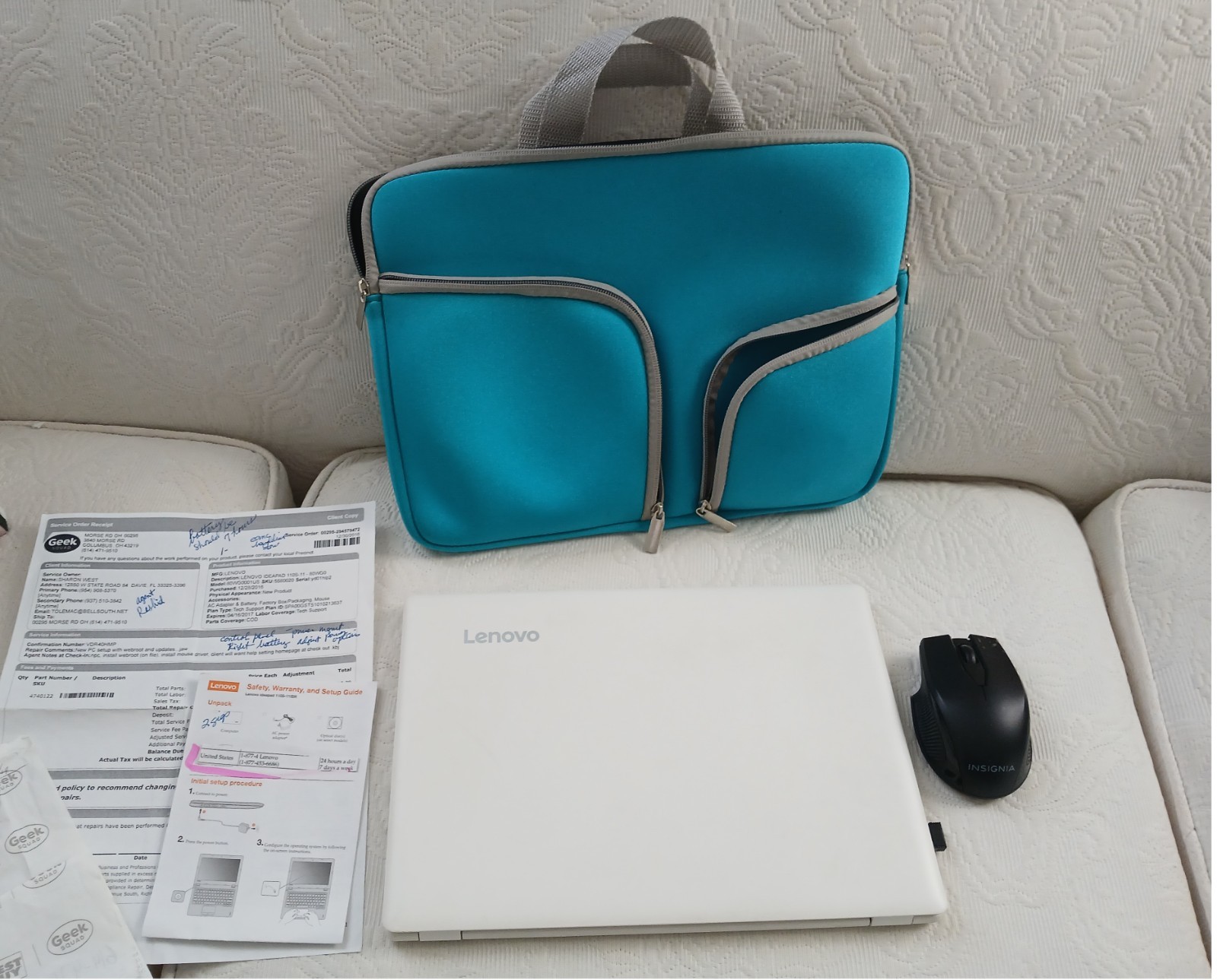 Levono Idea Pad portable computer with wireless mouse and padded carrying case