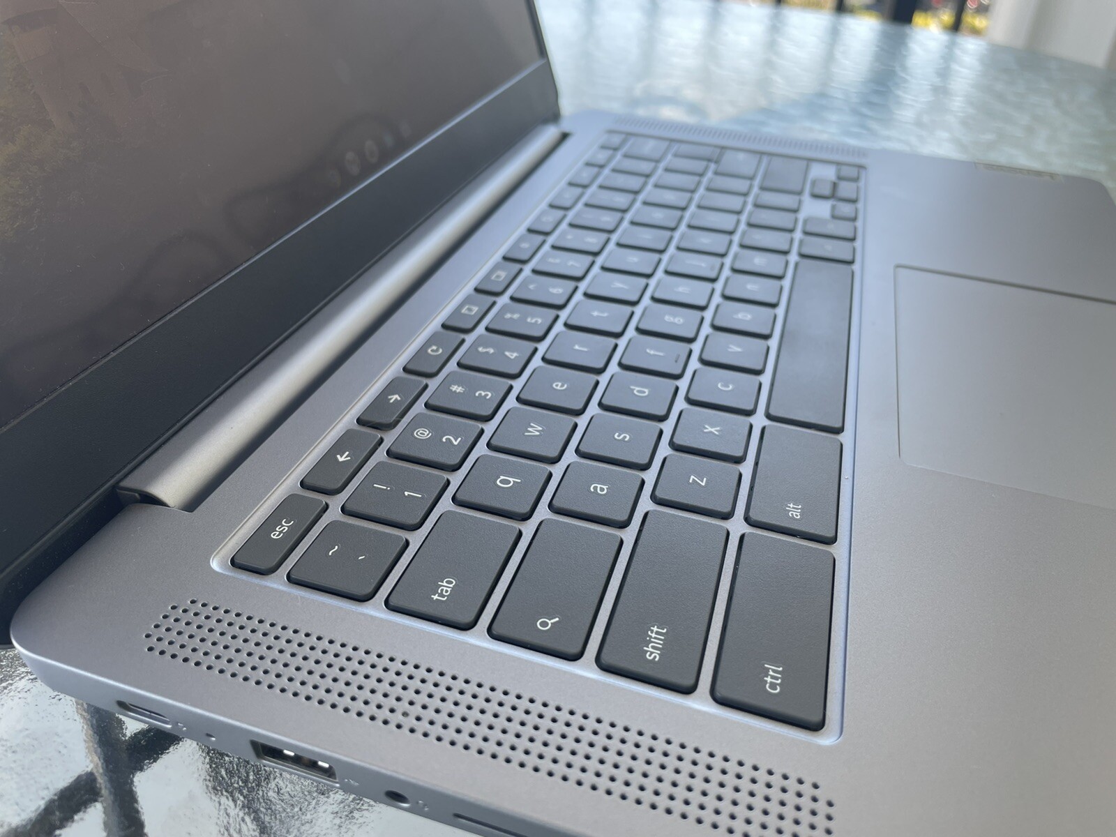 Lenovo Chromebook 3 • 14-inch • Touchscreen FullHD (1920×1080) • MediaTek™ 8183