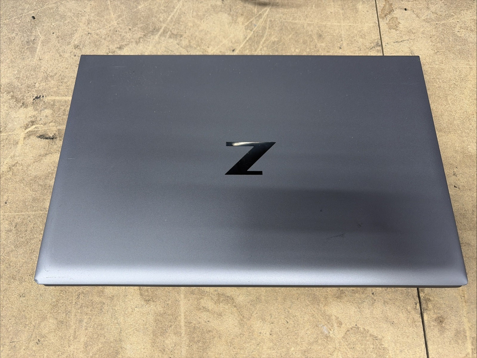 HP ZBook Firefly 14 G7 14″ FHD i5-10210u 16GB RAM 256GB SSD No OS