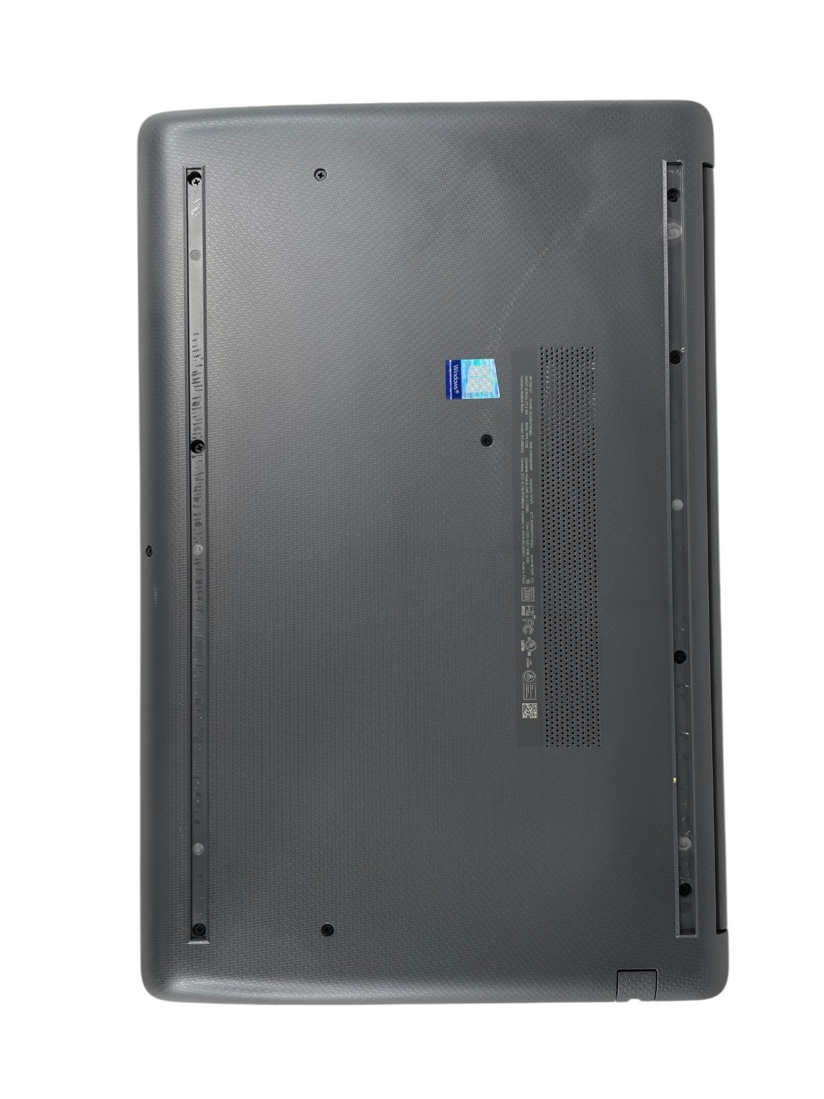 HP 255 G7 Amd A6-9225 Radeon R4