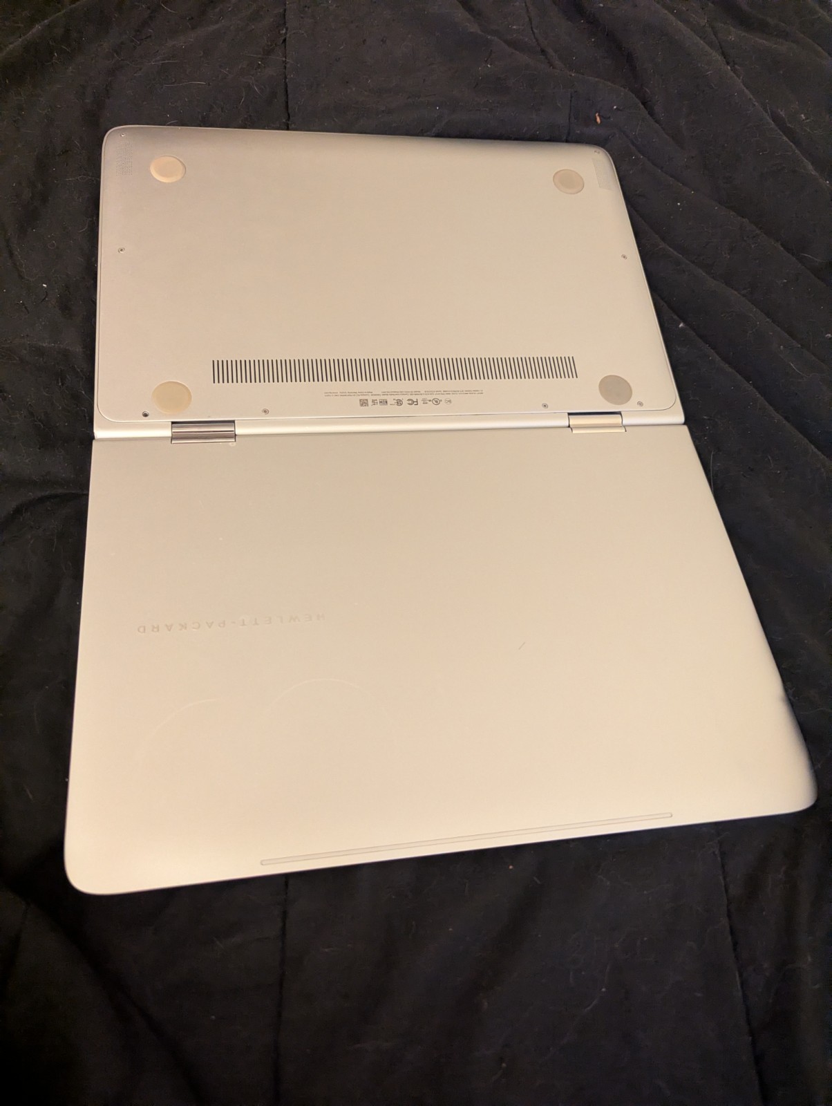 Great Condition HP Spectre 13 240GB SSD Intel i5 5200U 2.2 GHz 8GB Laptop Silver
