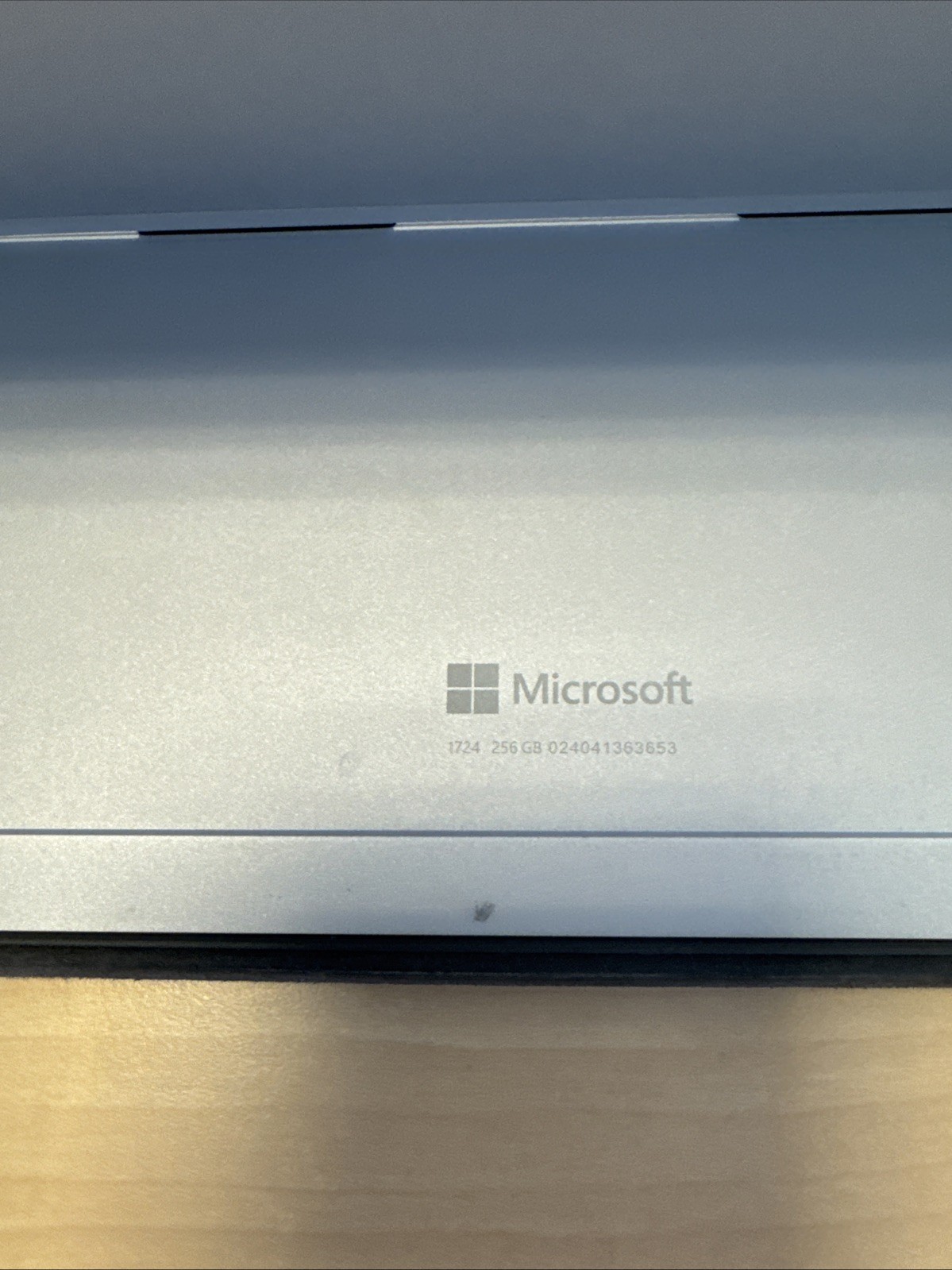 Microsoft Surface Pro 4 Gen 1724 i5/8/256 Windows 10 Pro
