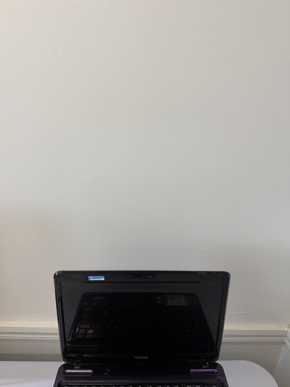 Toshiba Satellite L645D-S4040 Laptop – Good Screen – AMD Athlon II P320-Read Des