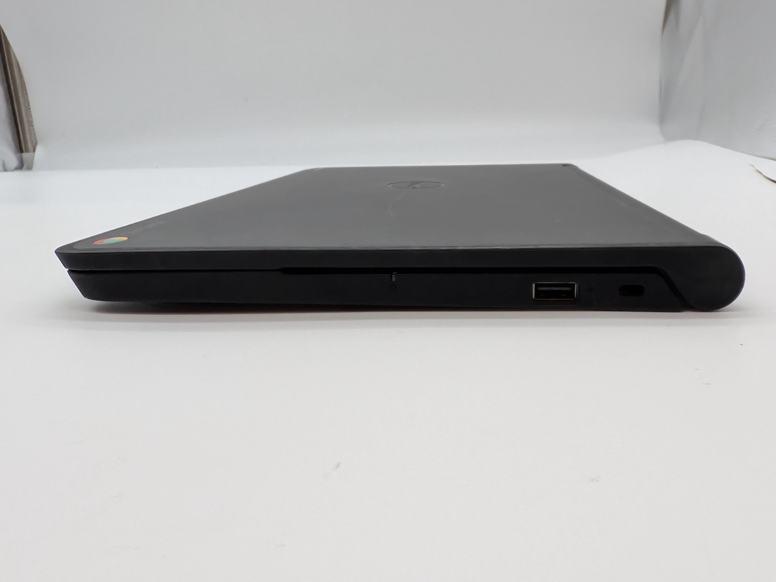 Dell Chromebook 11 P22T Touch Screen Intel Celeron 2.16GHz