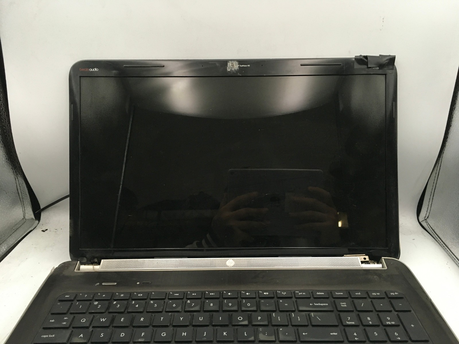 HP PAVILION DV7 6135D – FOR PARTS/REPAIR – INTEL I5 2410M – NO RAM -READ DESC-BB