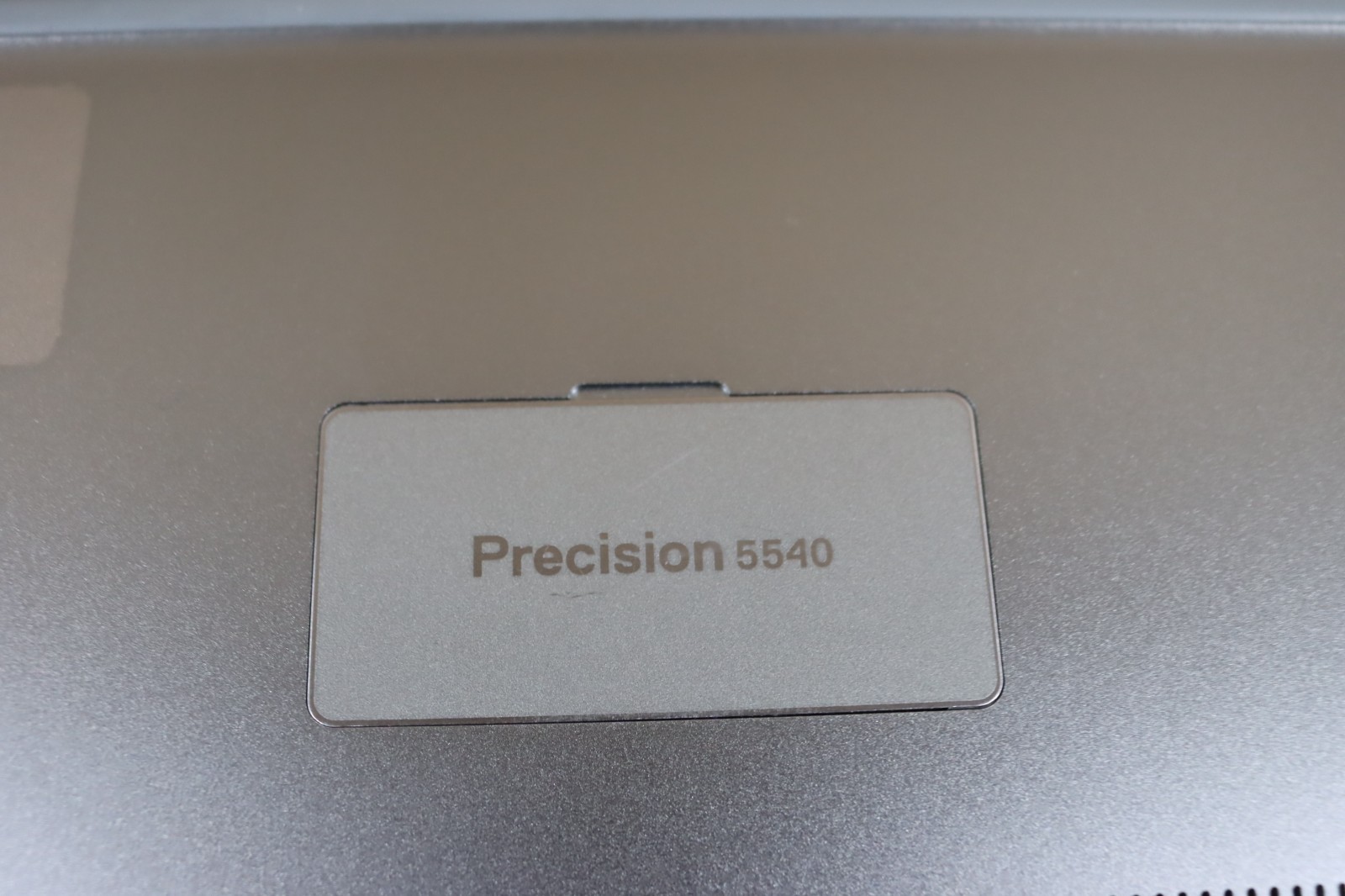Dell Precision 5540 i7-9850H 512GB SSD 16GB RAM Nvidia Quadro T1000