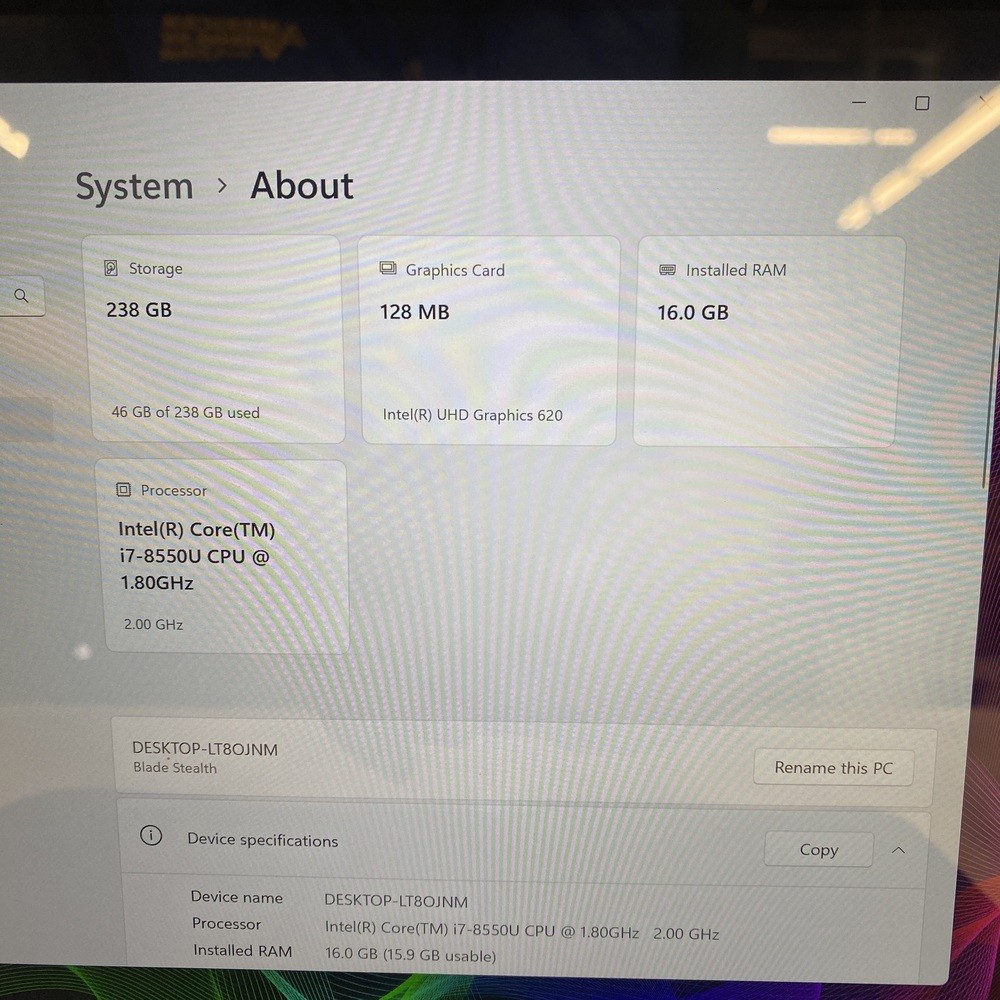 RAZOR Blade Stealth Rz09-02393e31 Touchscreen i7-8550U 16GB 256GB