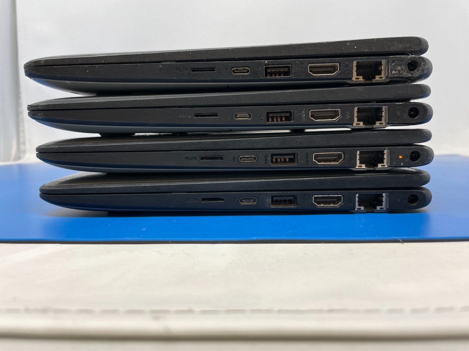 4 units FOR PARTS: HP ProBook x360 EE 11 G2 11.6″ i5-7Y54 8GB RAM 256GB SSD