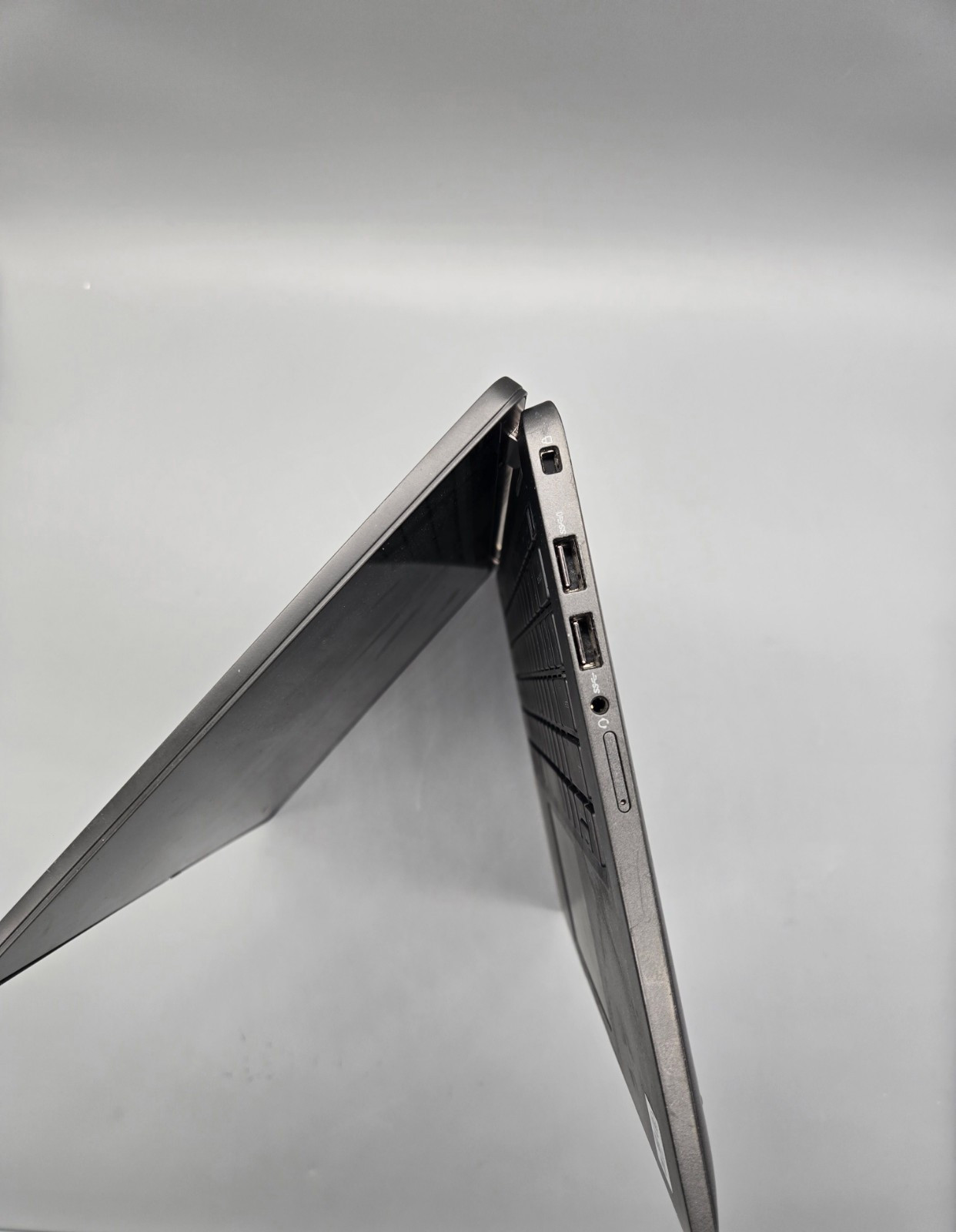 Dell Latitude 7410 2-in-1 (Strip On Back Cover Is Torn)