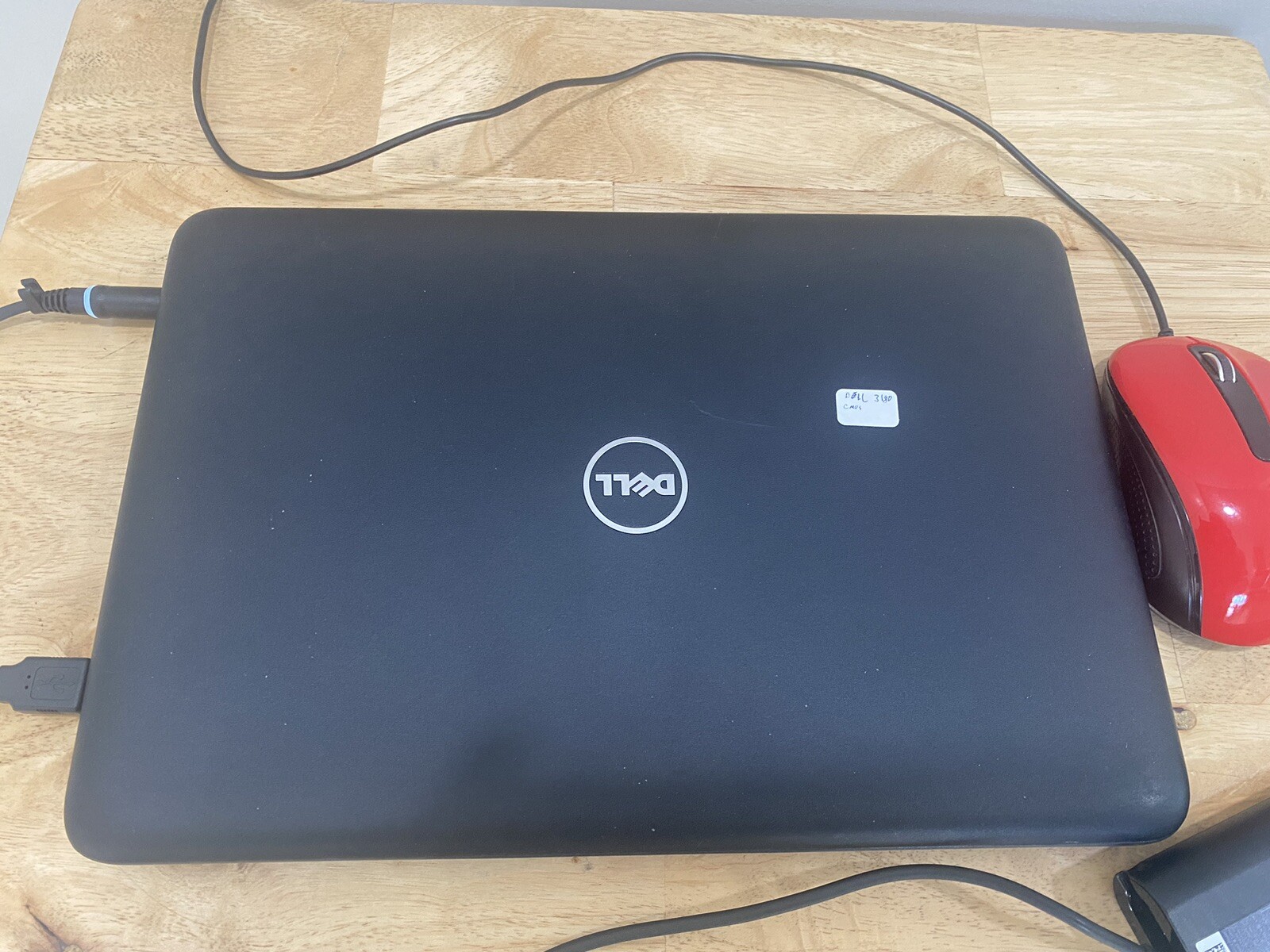 Dell Latitude 3180 Laptop