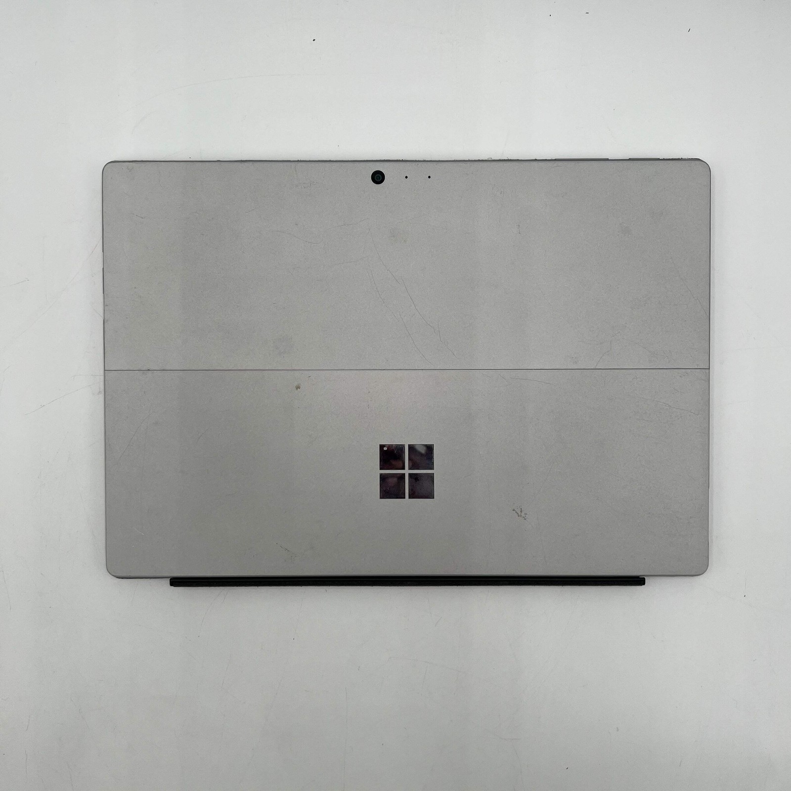 Microsoft Surface Pro 1796 | Intel Core M3-7Y30 | 4GB RAM | 128GB Silver Used