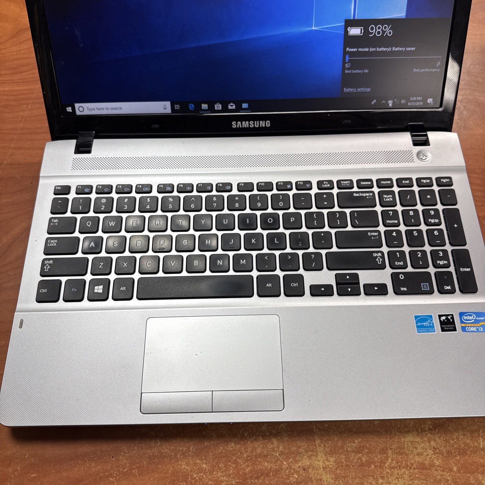SAMSUNG NP300E5E I3-3120 2.50GHZ 4GB Of RAM – 750 GB Hard drive – Windows10
