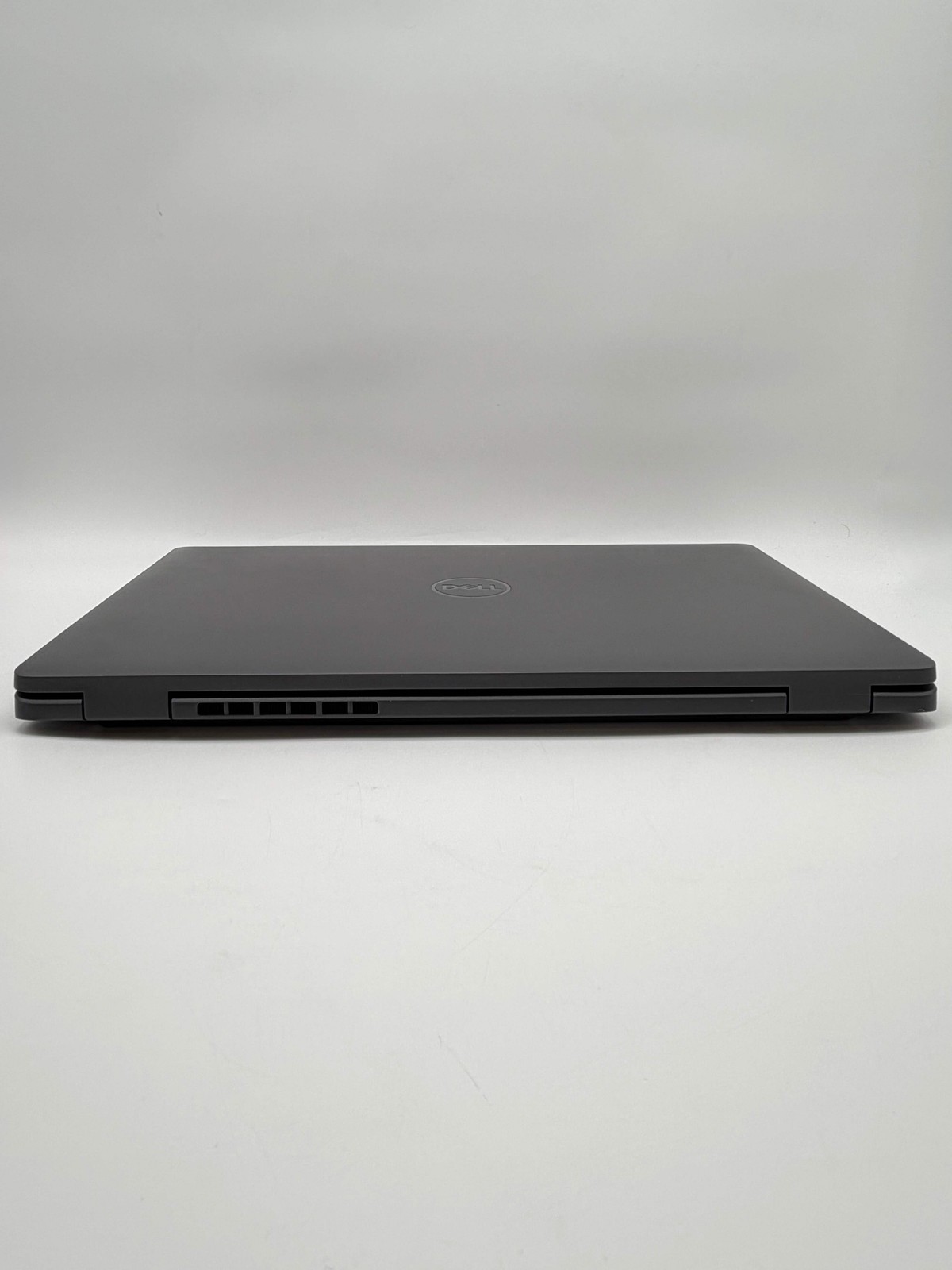 Dell Latitude 3550 15″ Core i5-1335U 16GB RAM 512GB SSD