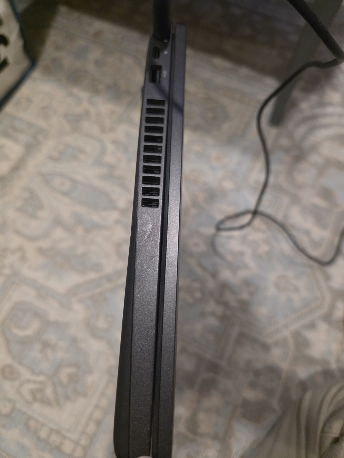 Dell latitude laptop 5500 Intel I5 8th Generation 15.6 Inch Productivity Laptop