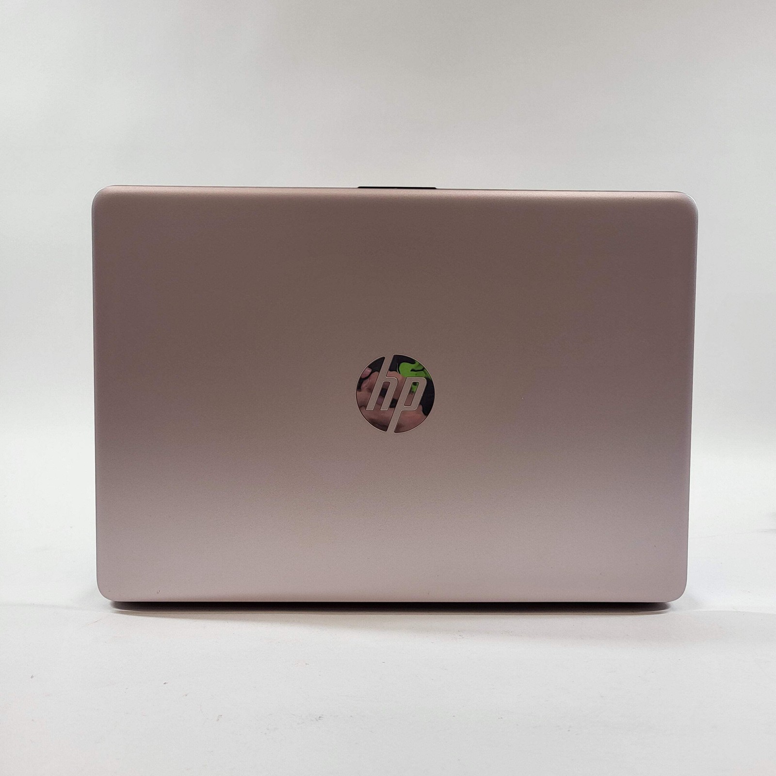 HP Laptop 14-cf2112wm 13.9″ Celeron N4120 1.1GHz 4GB RAM 64GB SSD READ