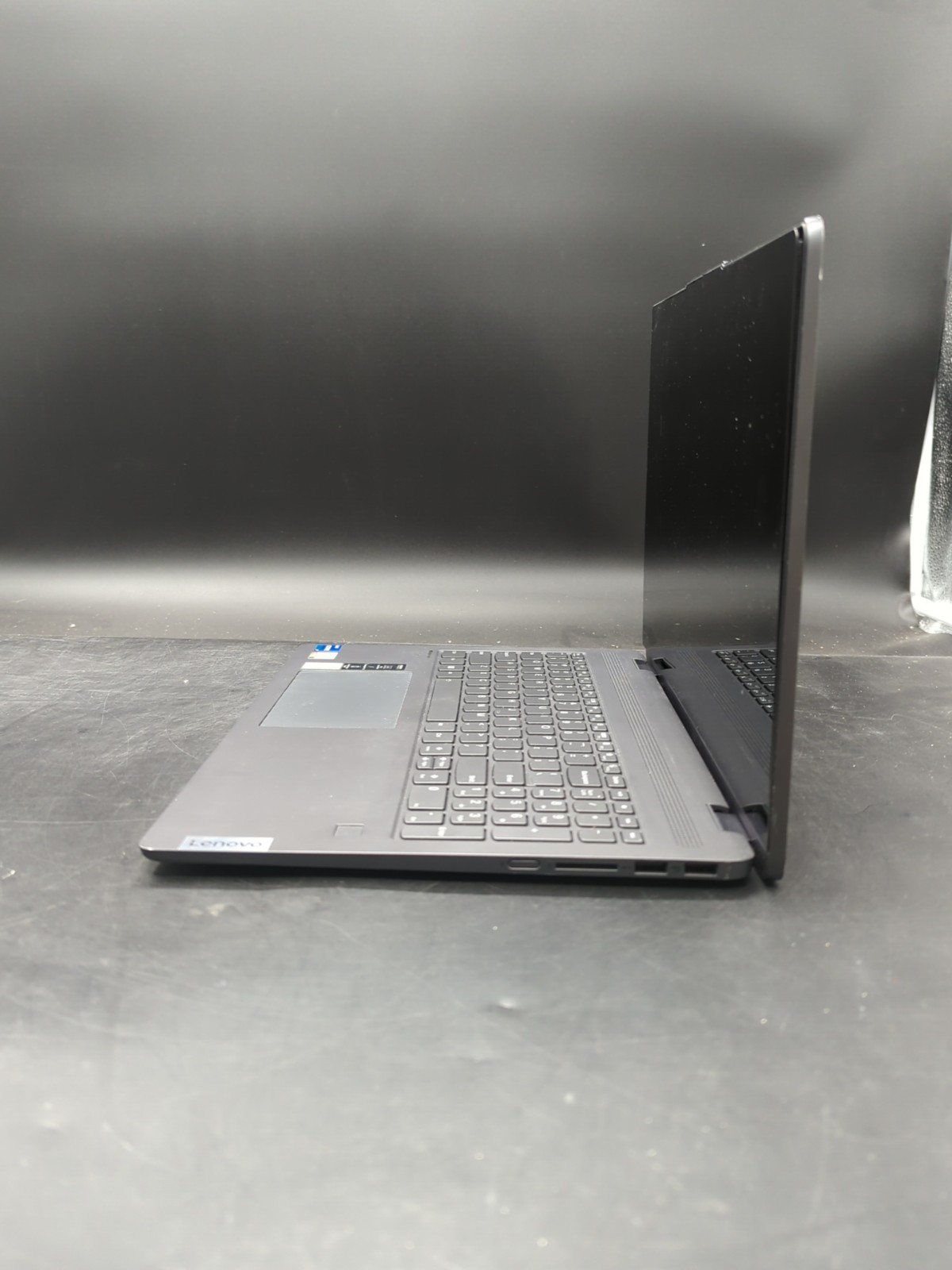 Lenovo: IdeaPad: Flex 5 16IAU7: i7 12th Gen: 16GB RAM: 512GB SSD: No OS: Tested