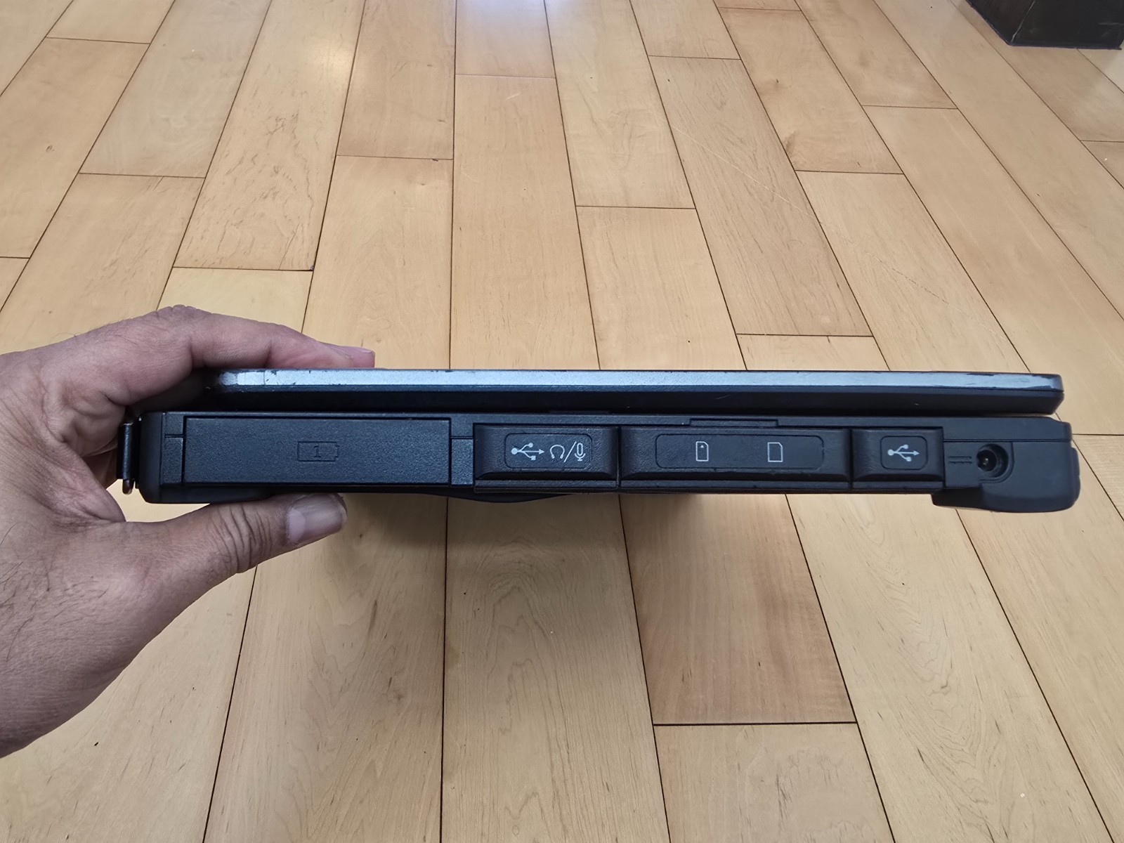 Getac S410 6th Gen Core i5 2.4Ghz 8GB 512GB SSD Rugged Laptop Win10 Touch 4G LTE