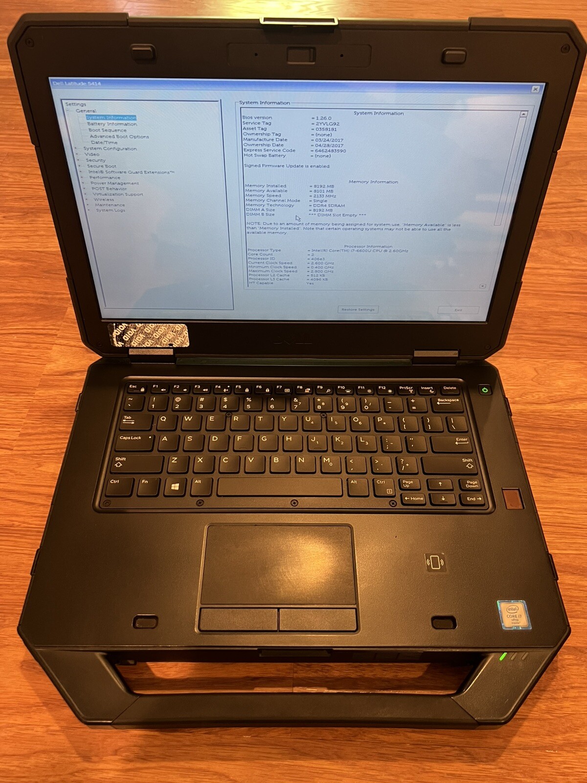 Dell latitude 14 rugged 5414 i7 8GB Ram 256GB SSD windows Installed