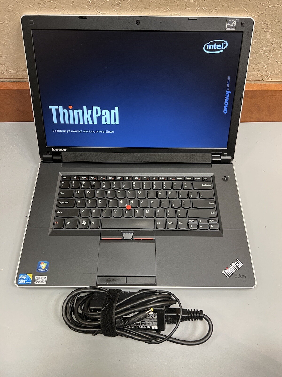 LENOVO THINKPAD EDGE 15 15.6″ Intel Core i3 M390 2.66GH 6GB RAM 500GB HDD WEBCAM
