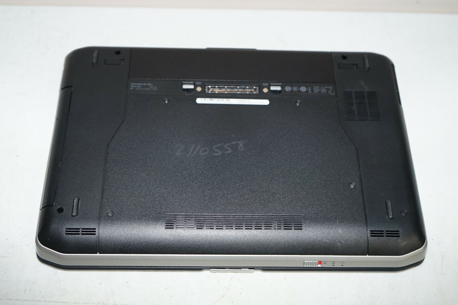 ^ Dell Latitude E5420 14″ Intel Core i5-2520M @ 2.5GHz 2GB RAM No HD #C434