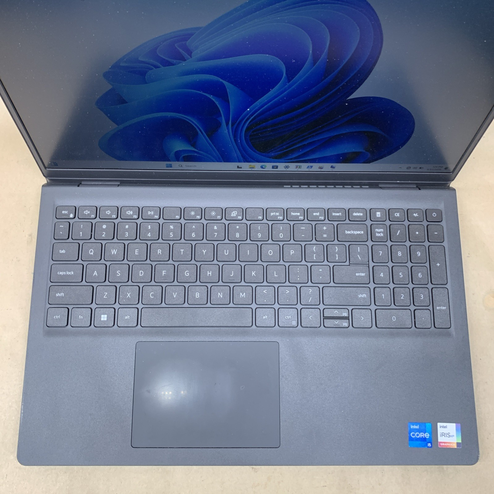 Dell Inspiron 15 3511 i5-1135G7@2.4GHz, 12GB RAM, 500GB SSD, W11P