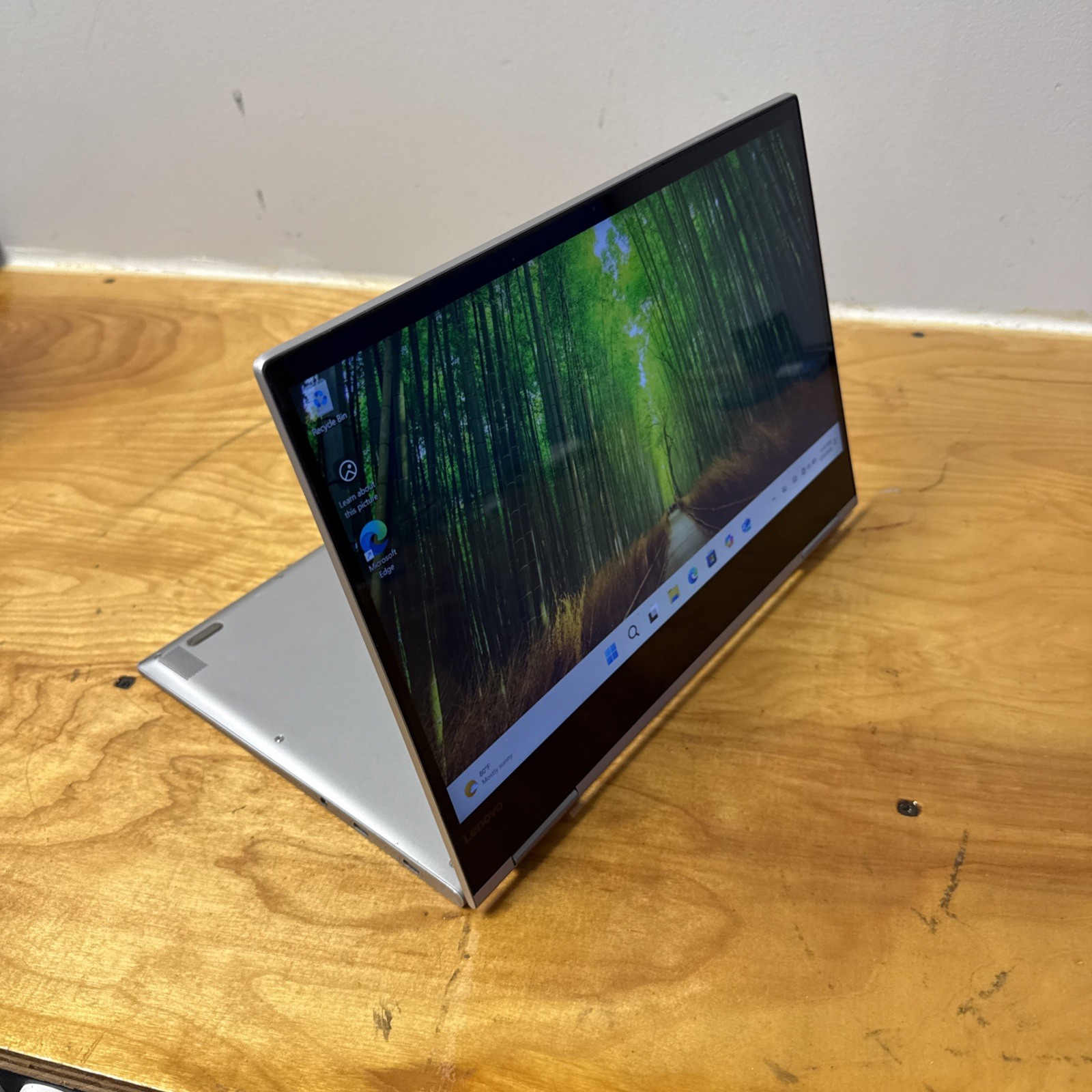 Lenovo Yoga 730 13 Silver FHD TOUCH i5-8250U 1.60GHz 8GB 256GB SSD Very Good