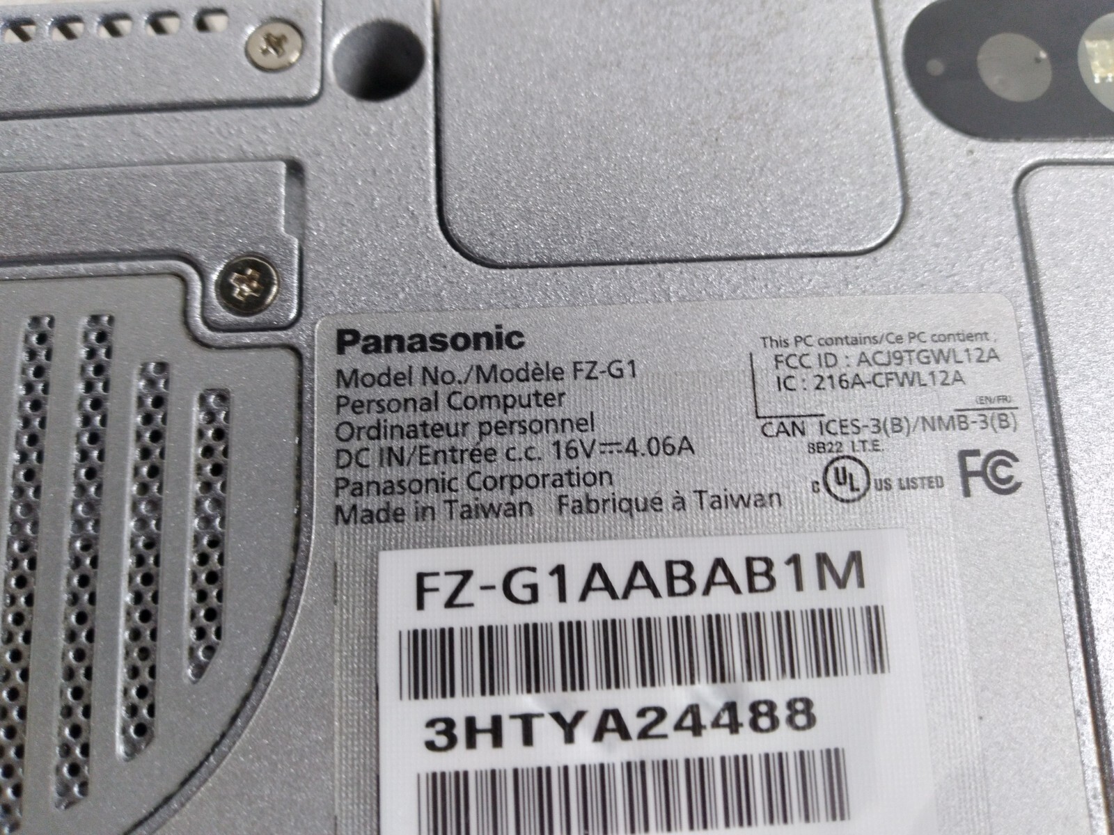 Panasonic FZ-G1AABAB1M w/i5-3437U, 4GB RAM, 120GB HDD, 10″ Touchpad for parts
