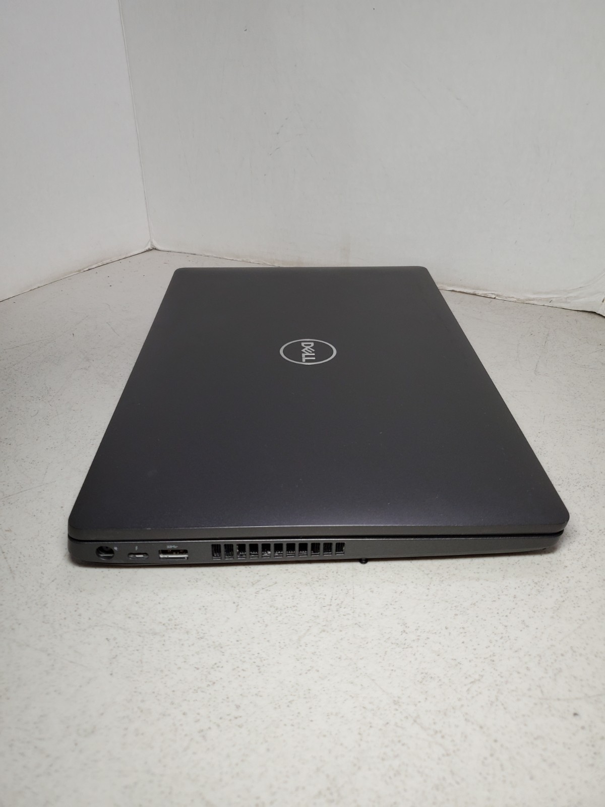 Dell Precision 3541 15.6 i7-9850H 2.60GHz 16GB 256GB SSD Quadro P620 Win11 #69