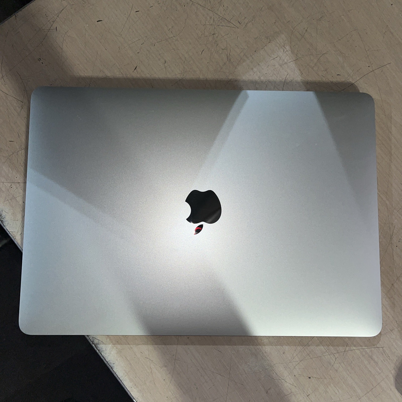 APPLE MACBOOK AIR 13″ SCISSOR, 2020 CORE I3-1000NG4 256SSD