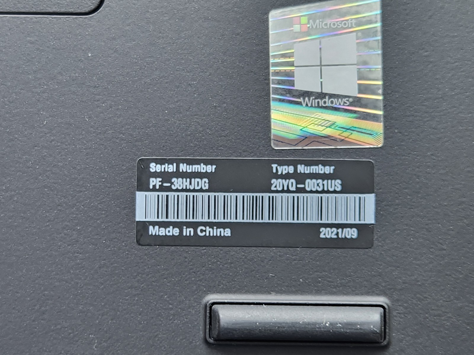 Lenovo ThinkPad P15 Gen 2 15.6″ FHD i7-11800H 32GB 512GB SSD Nvidia T1200 W11P ~