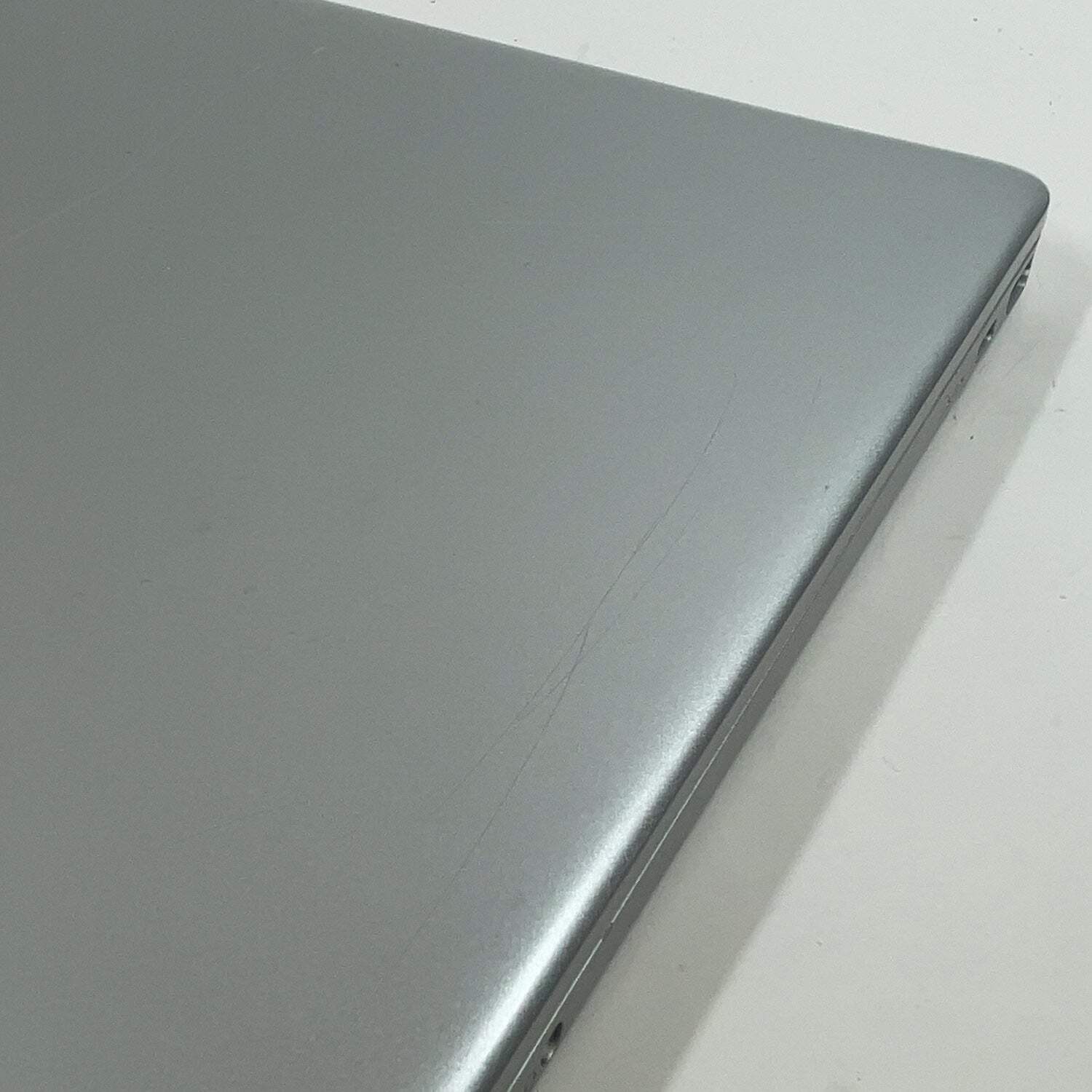 HP Laptop 15-EF1XXX 15.6″ Ryzen 3 3250U 2.6GHz 4GB RAM 256GB SSD