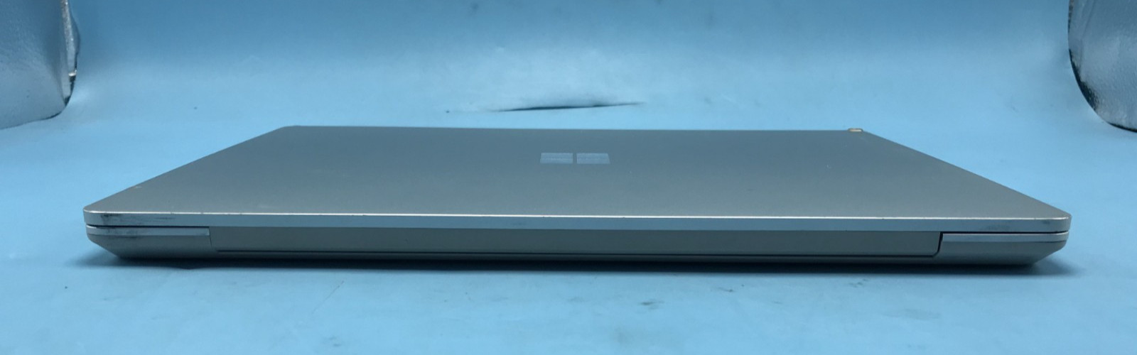 Microsoft Surface Laptop Go 1943 Touch i5-1035G1 1.00GHz 16GB RAM 256GB SSD