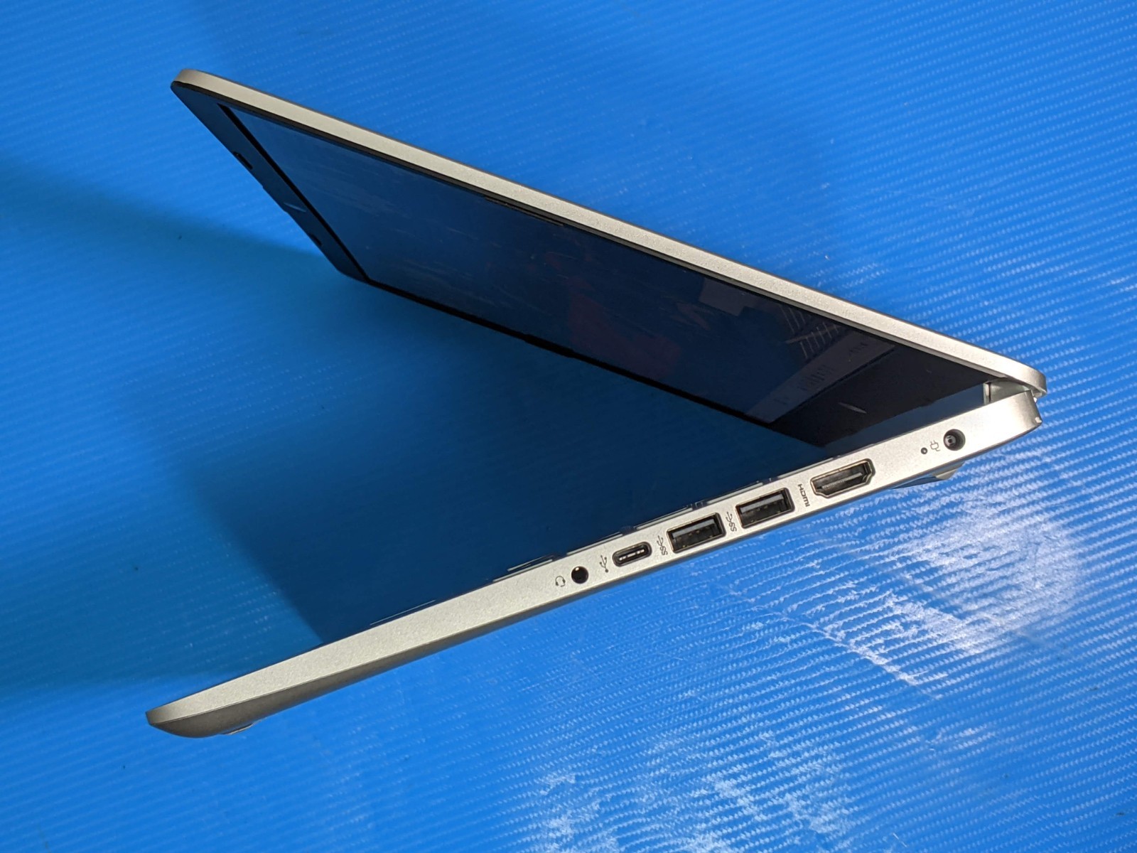 HP 14-dq6011dx 14″HD Intel N150 800MHz 16GB 128GB UFS Win11Home 95tt +Charger
